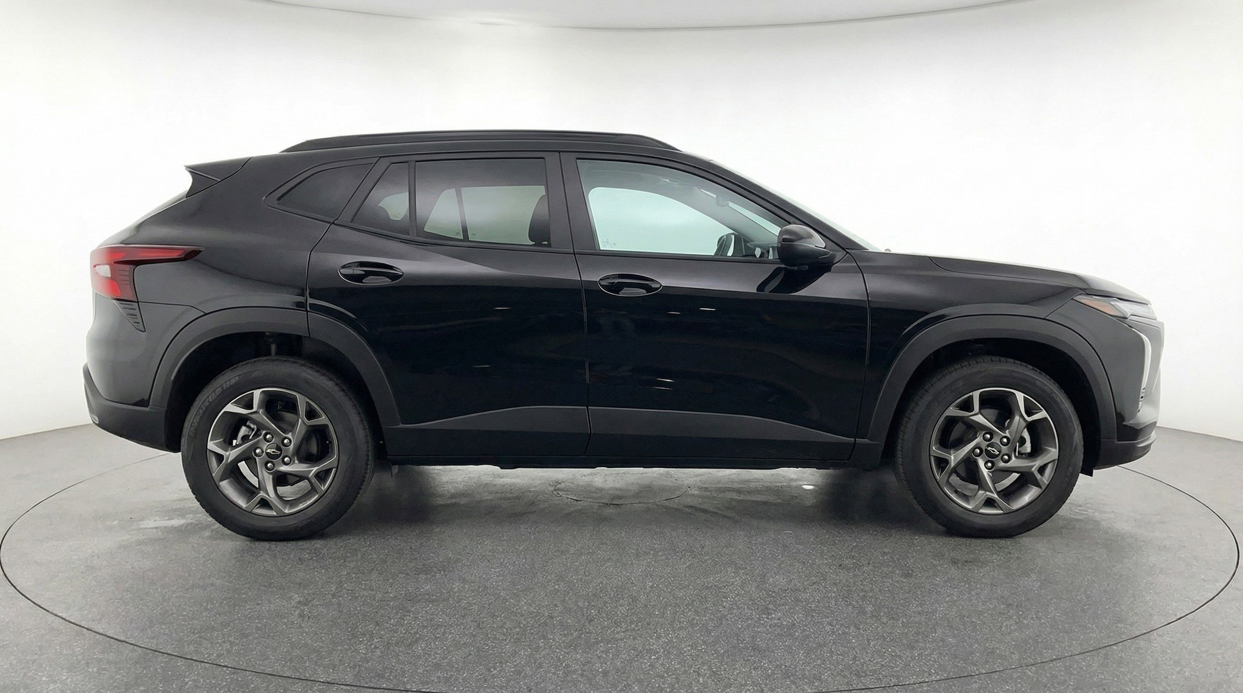 Thumbnail: 2025 Chevrolet Trax - 11