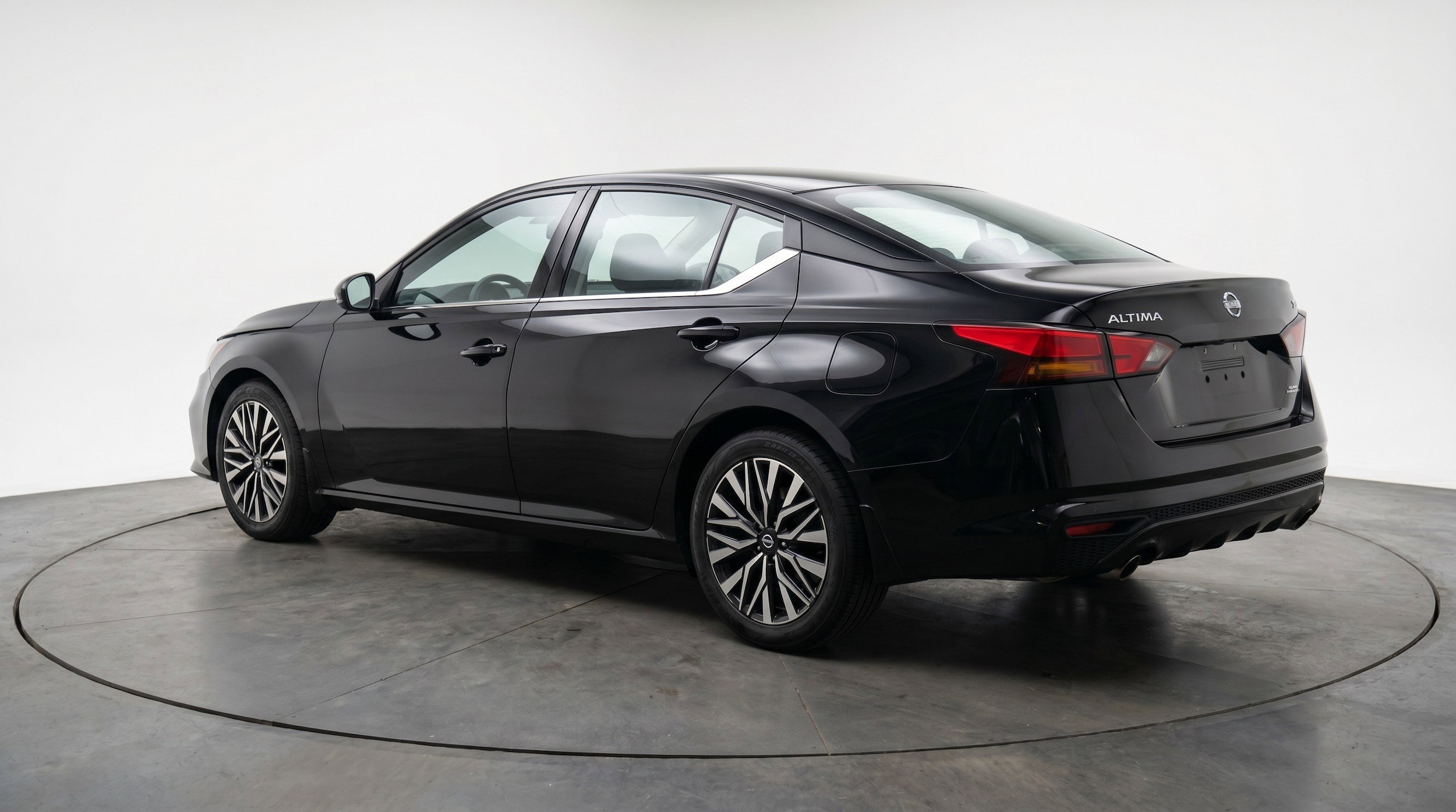 Thumbnail: 2025 Nissan Altima - 6
