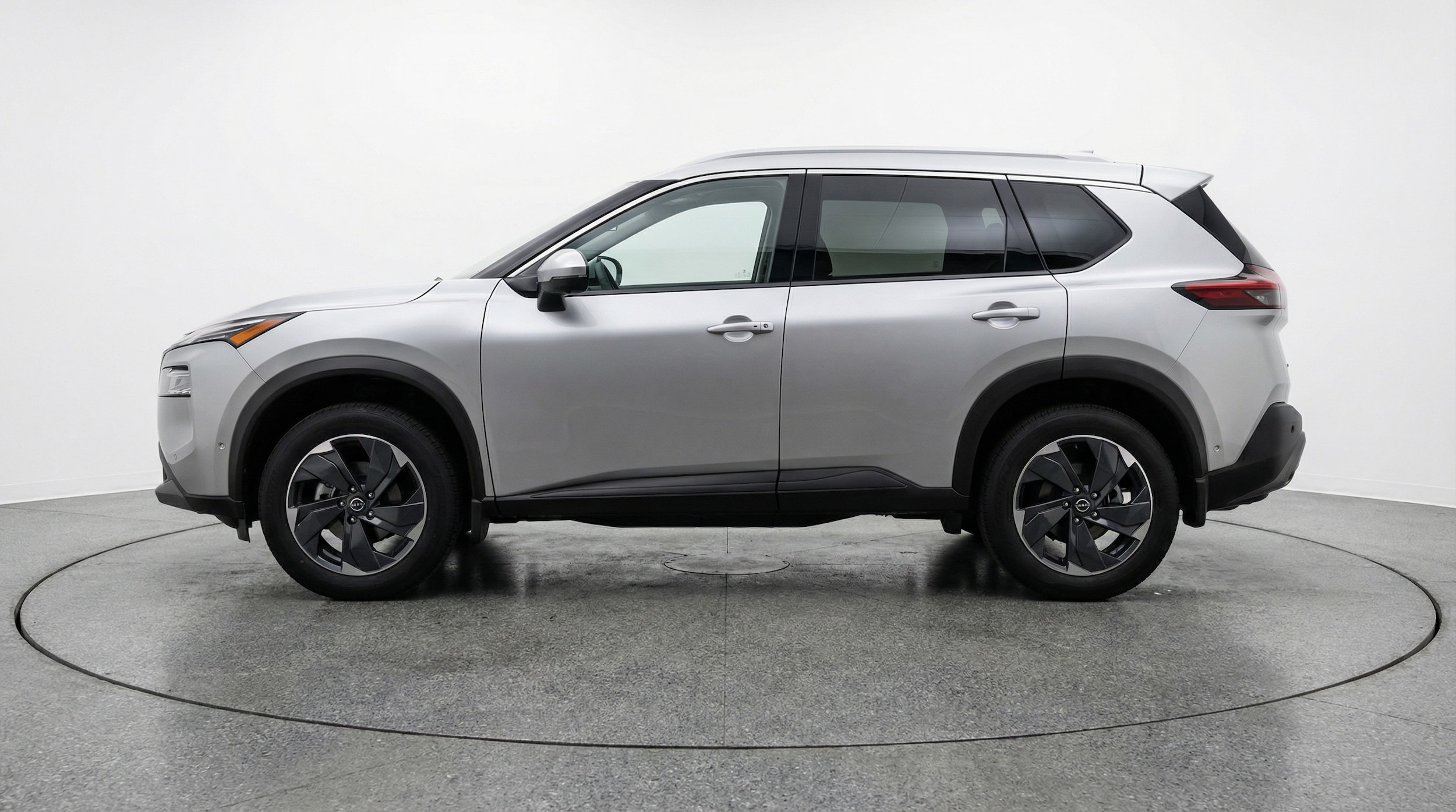 Thumbnail: 2025 Nissan Rogue - 4