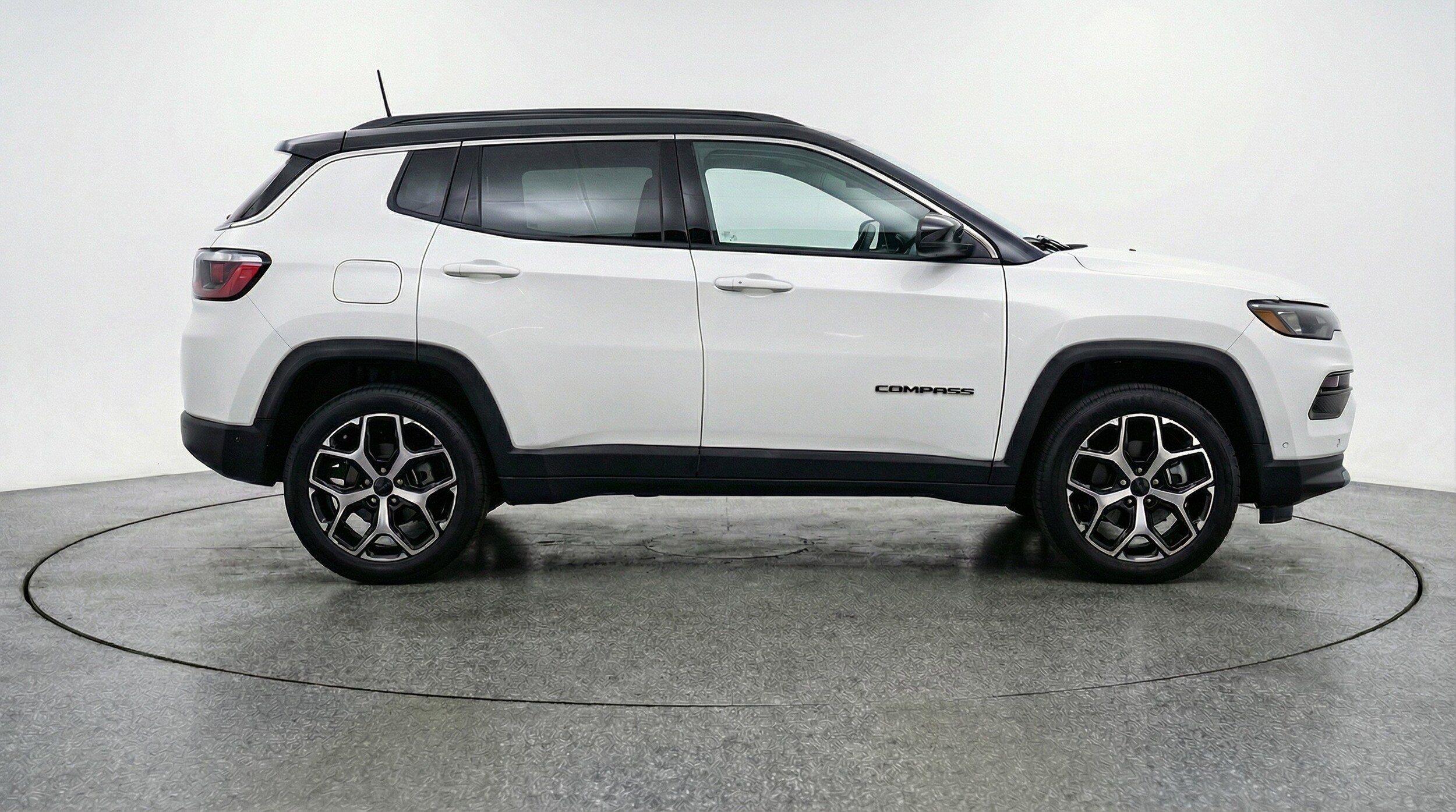 Thumbnail: 2025 Jeep Compass - 11