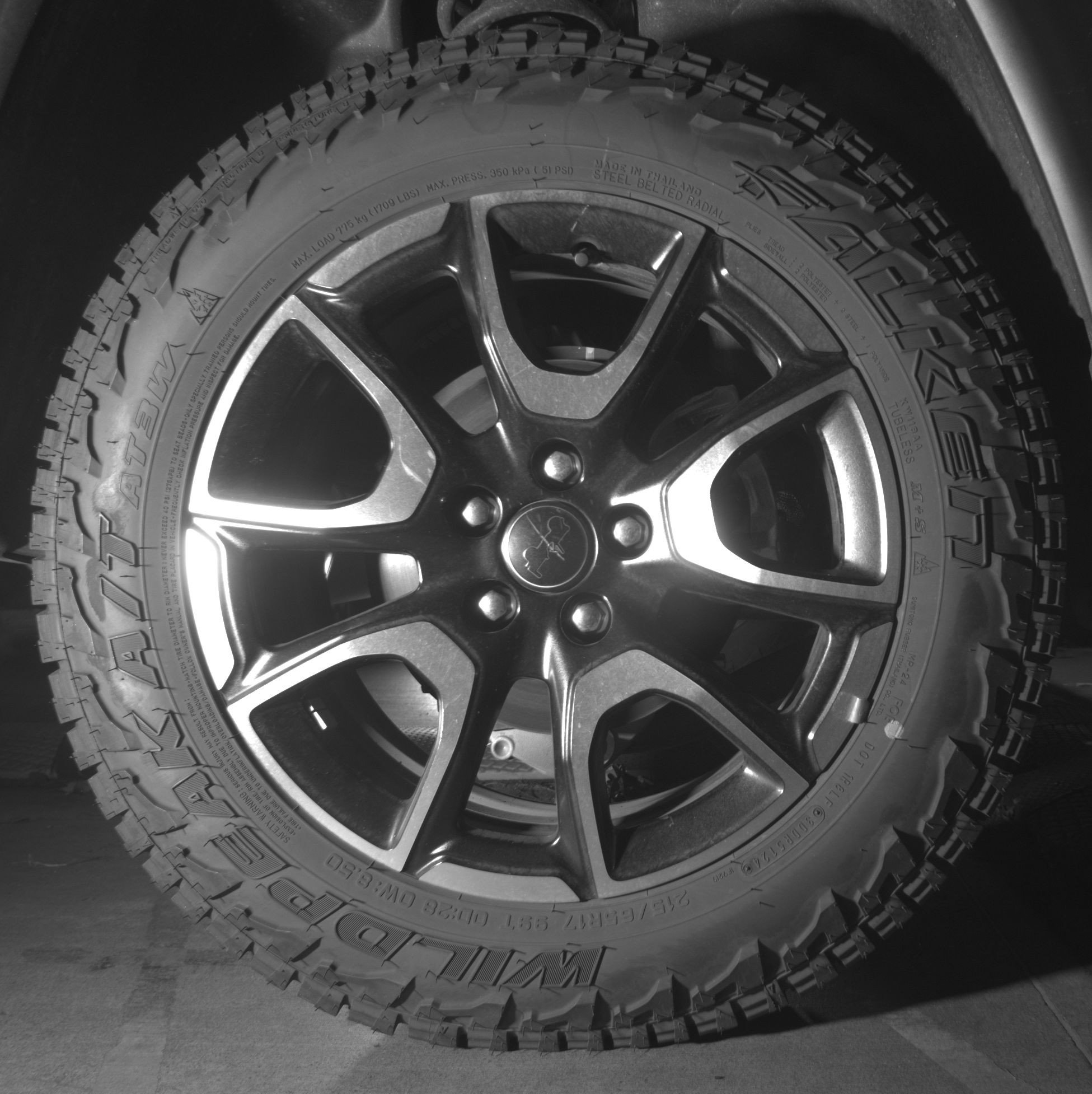Thumbnail: 2025 Jeep Compass - 15