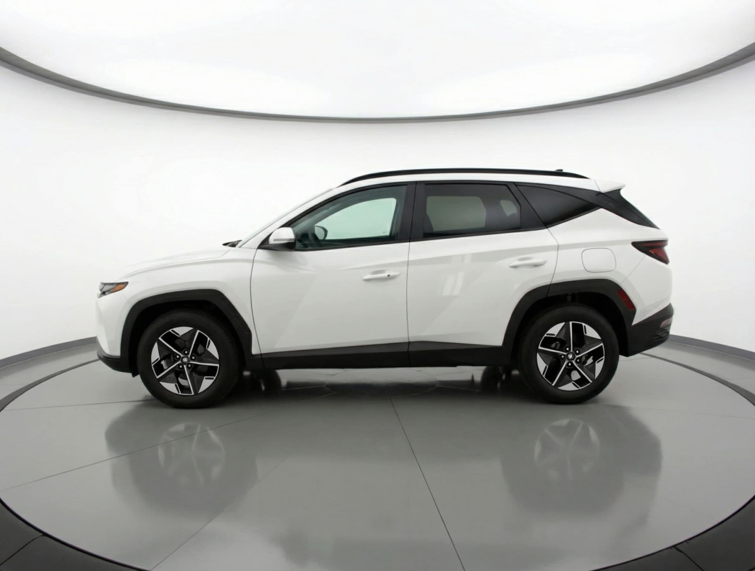 Thumbnail: 2025 Hyundai Tucson - 4