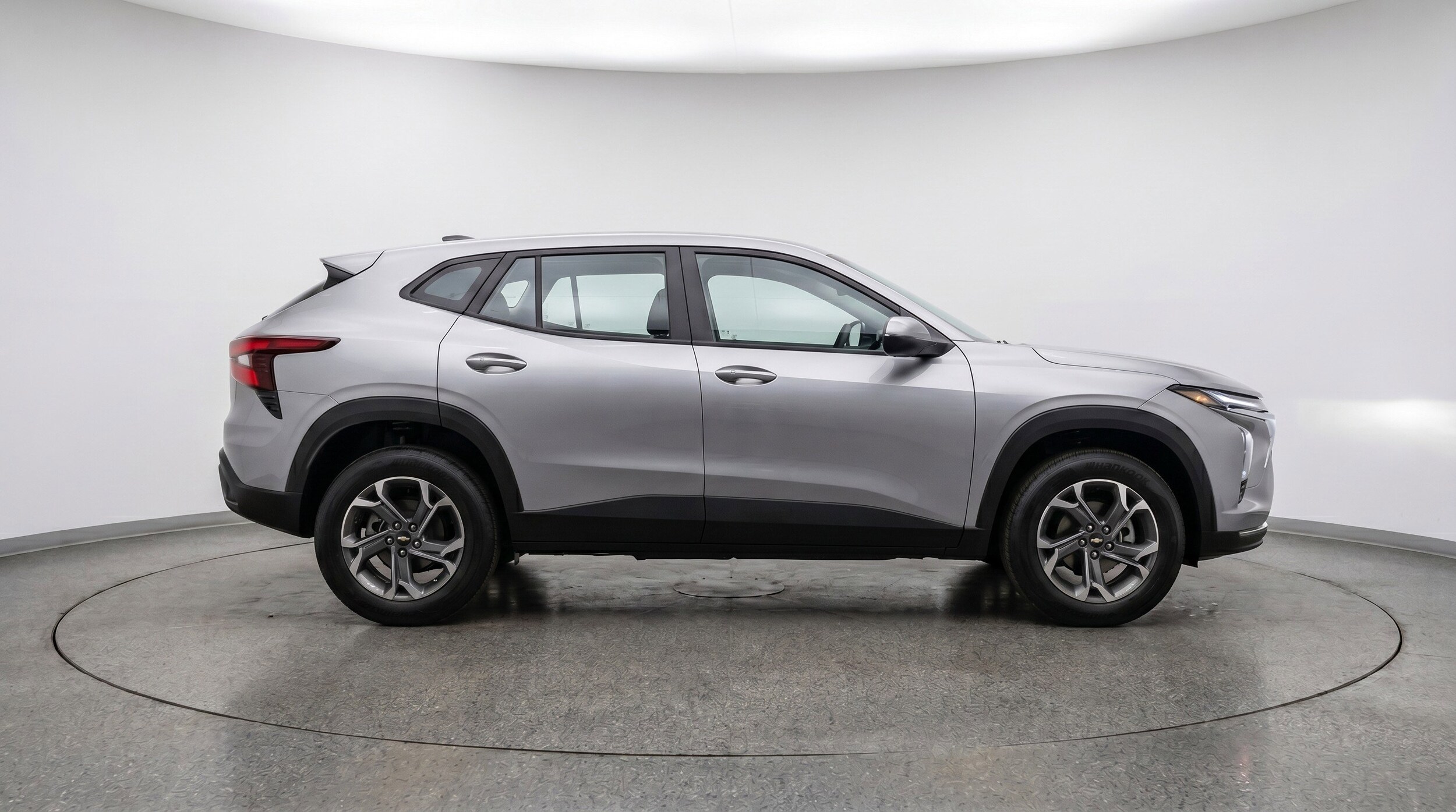 Thumbnail: 2025 Chevrolet Trax - 11