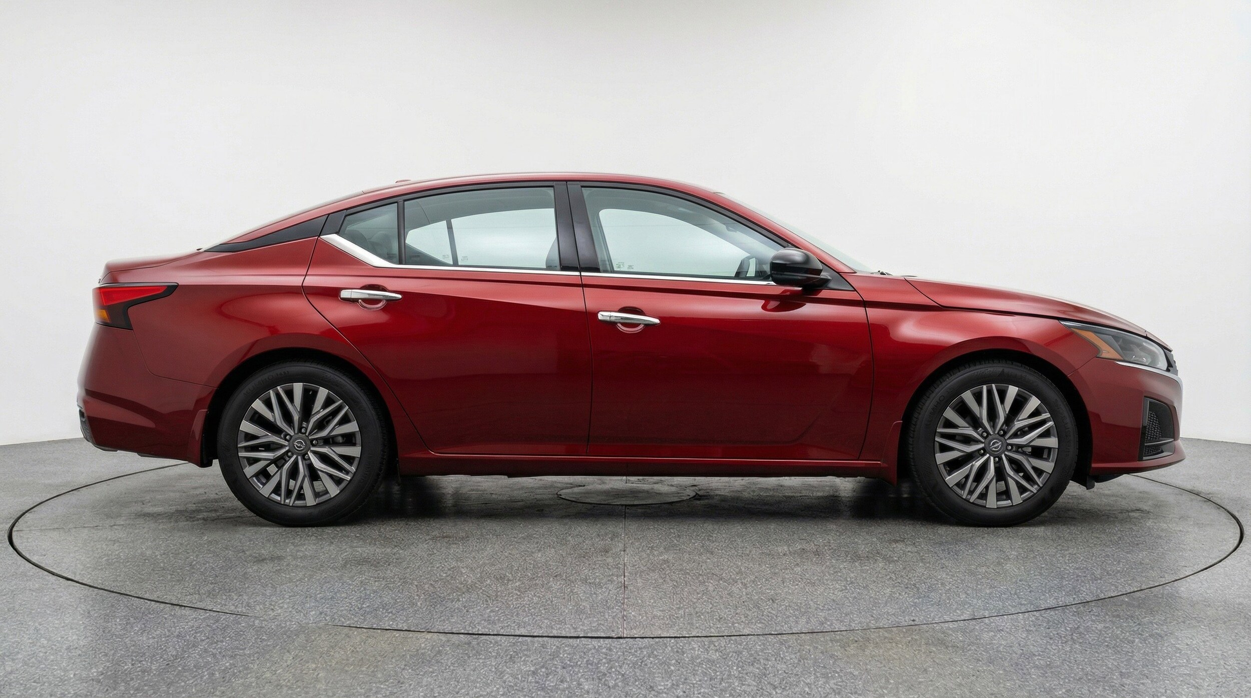 Thumbnail: 2025 Nissan Altima - 11