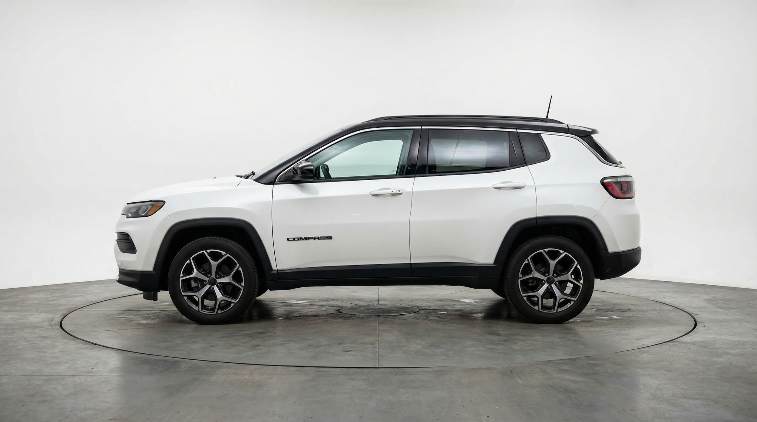 Thumbnail: 2025 Jeep Compass - 4