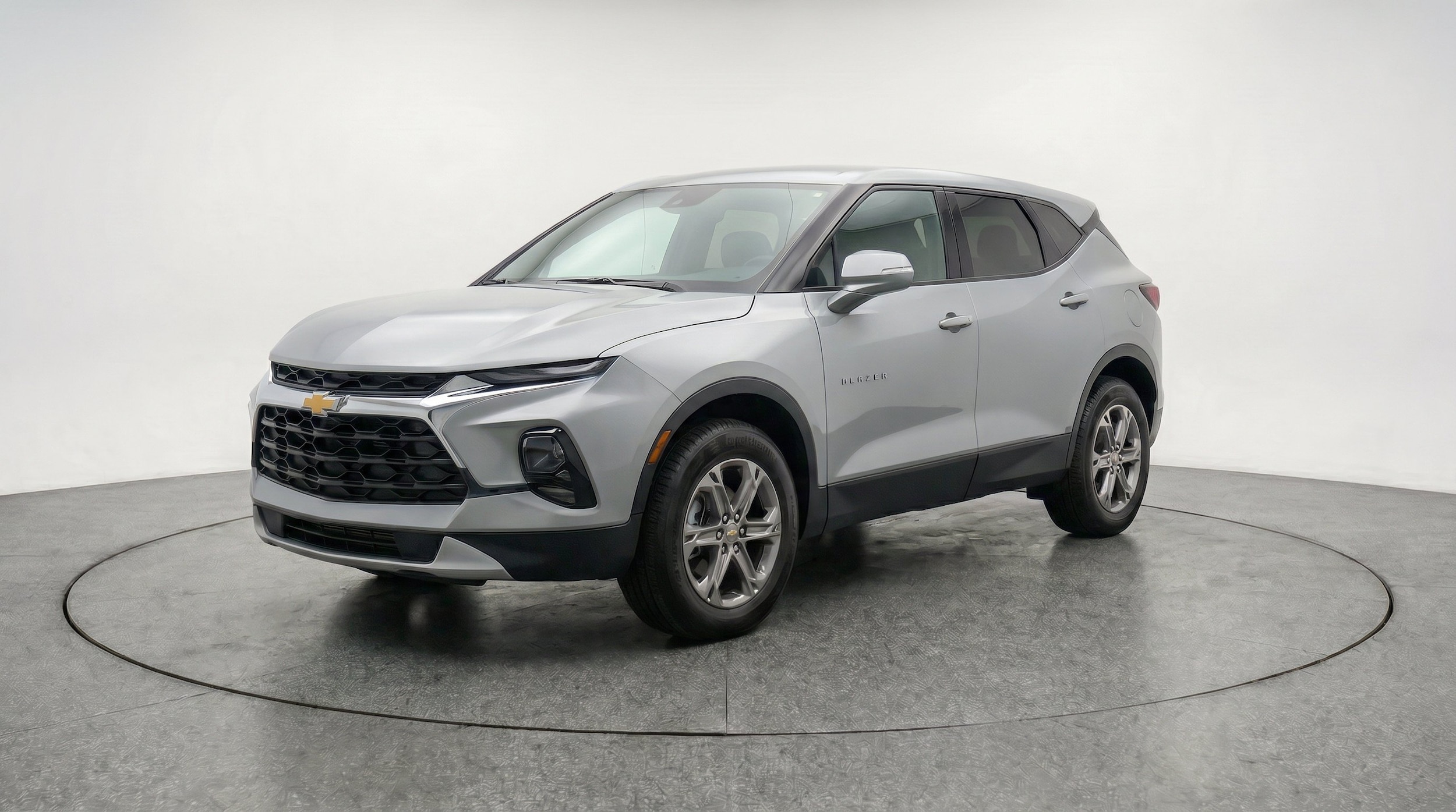 Thumbnail: 2026 Chevrolet Blazer - 3
