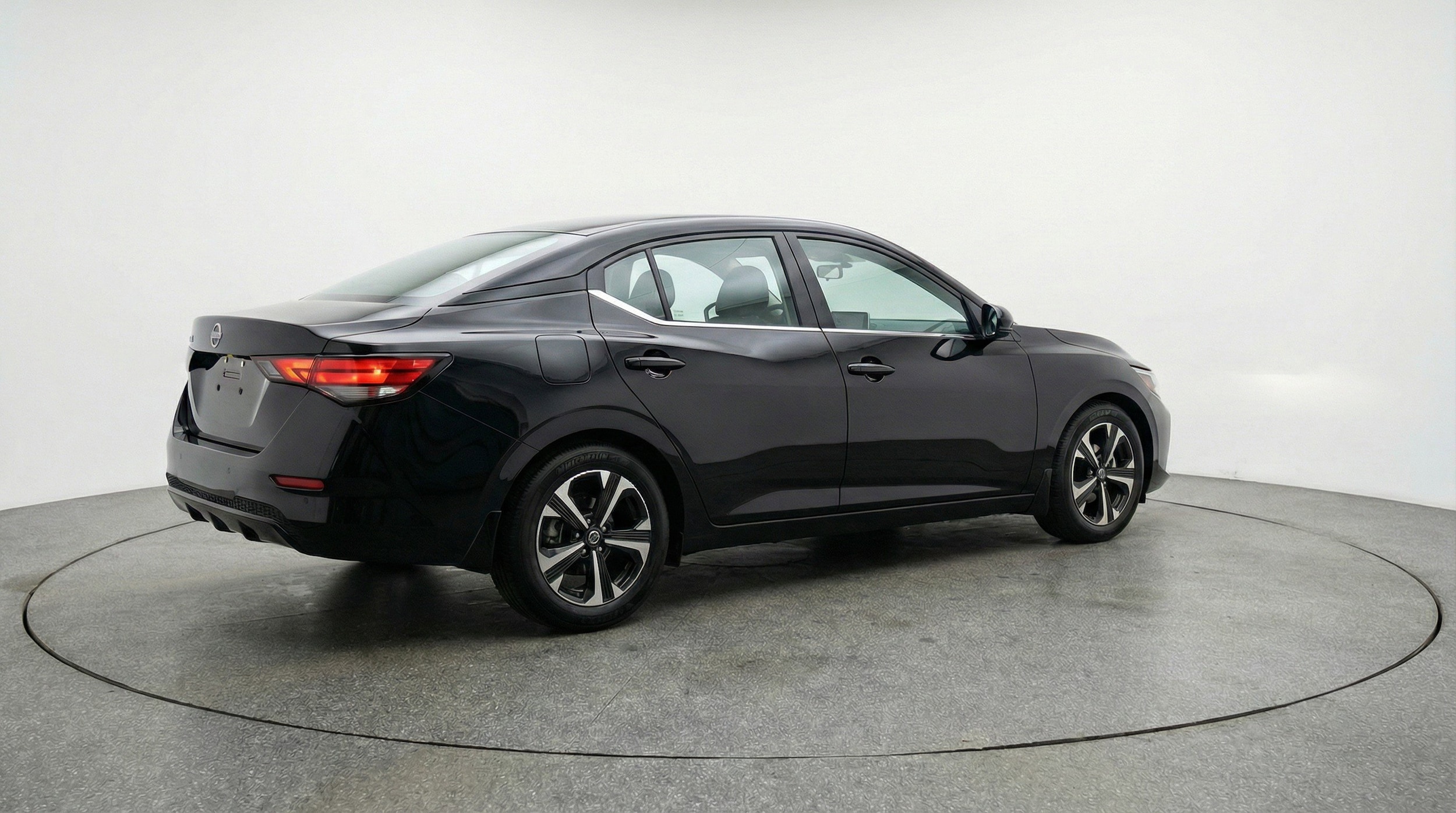 Thumbnail: 2025 Nissan Sentra - 9