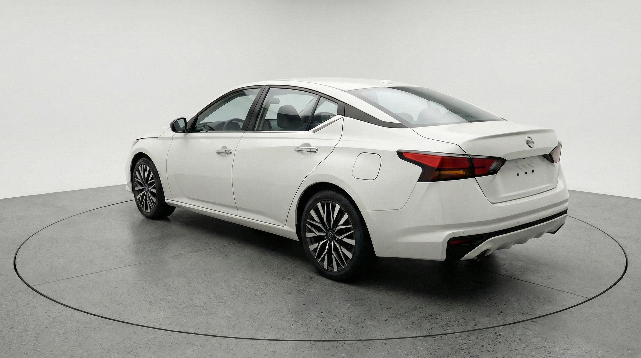 Thumbnail: 2025 Nissan Altima - 6