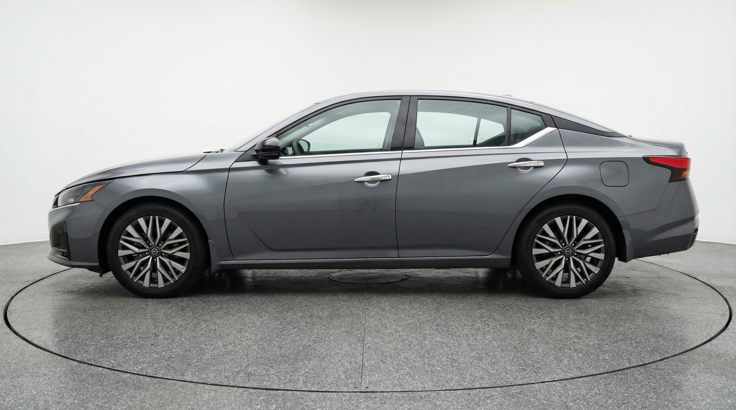 Thumbnail: 2025 Nissan Altima - 4