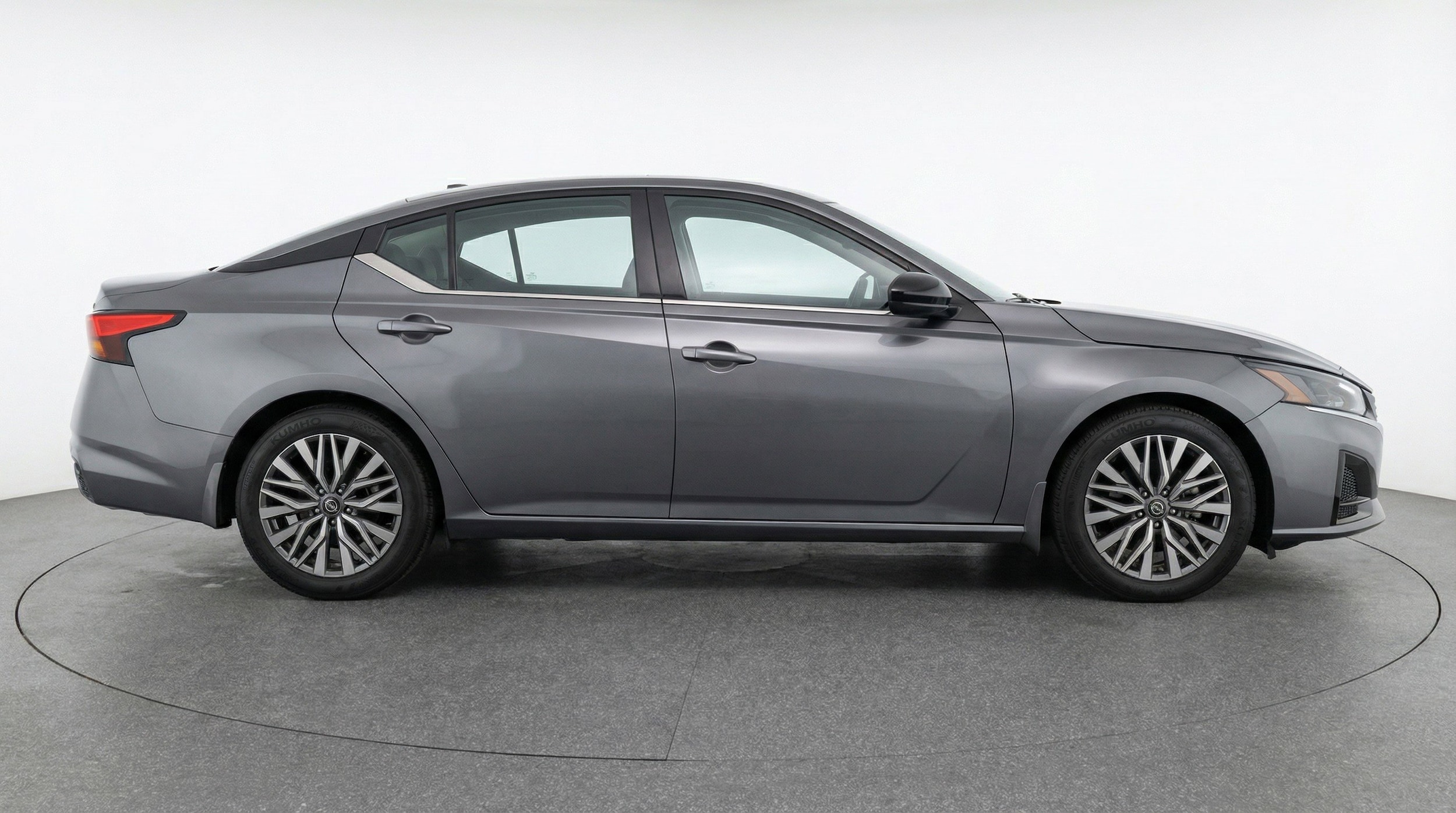 Thumbnail: 2025 Nissan Altima - 11