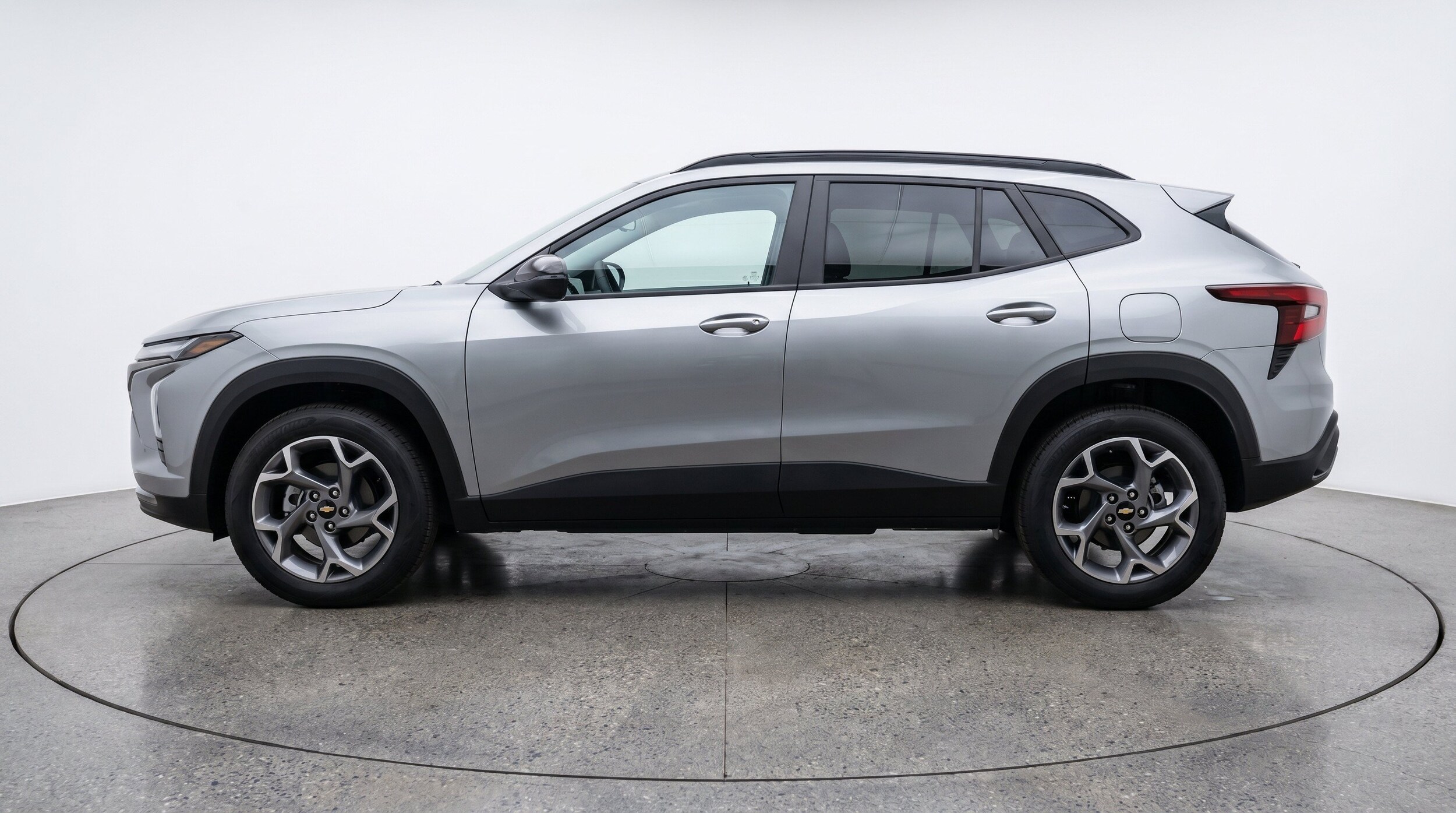 Thumbnail: 2025 Chevrolet Trax - 5