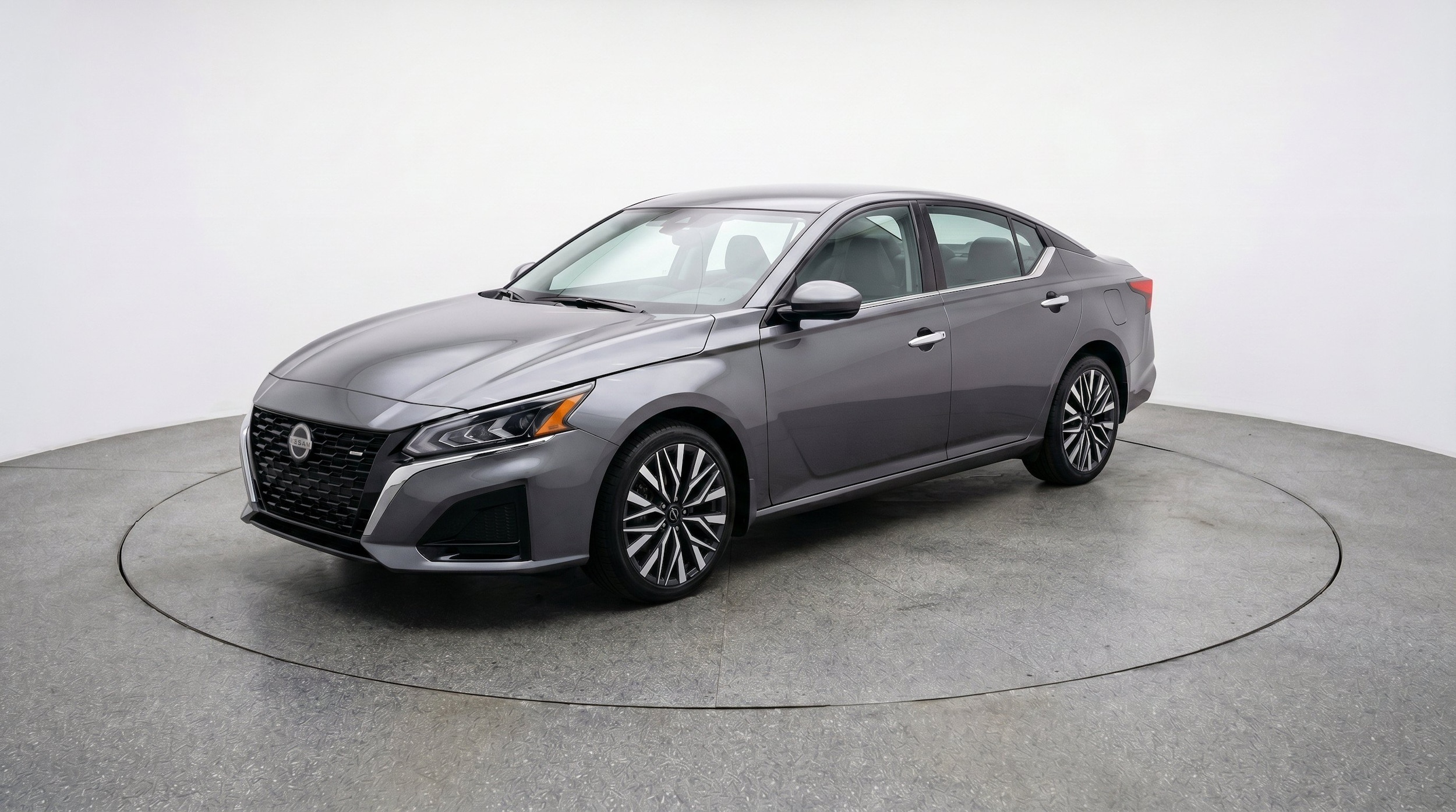 Thumbnail: 2025 Nissan Altima - 3