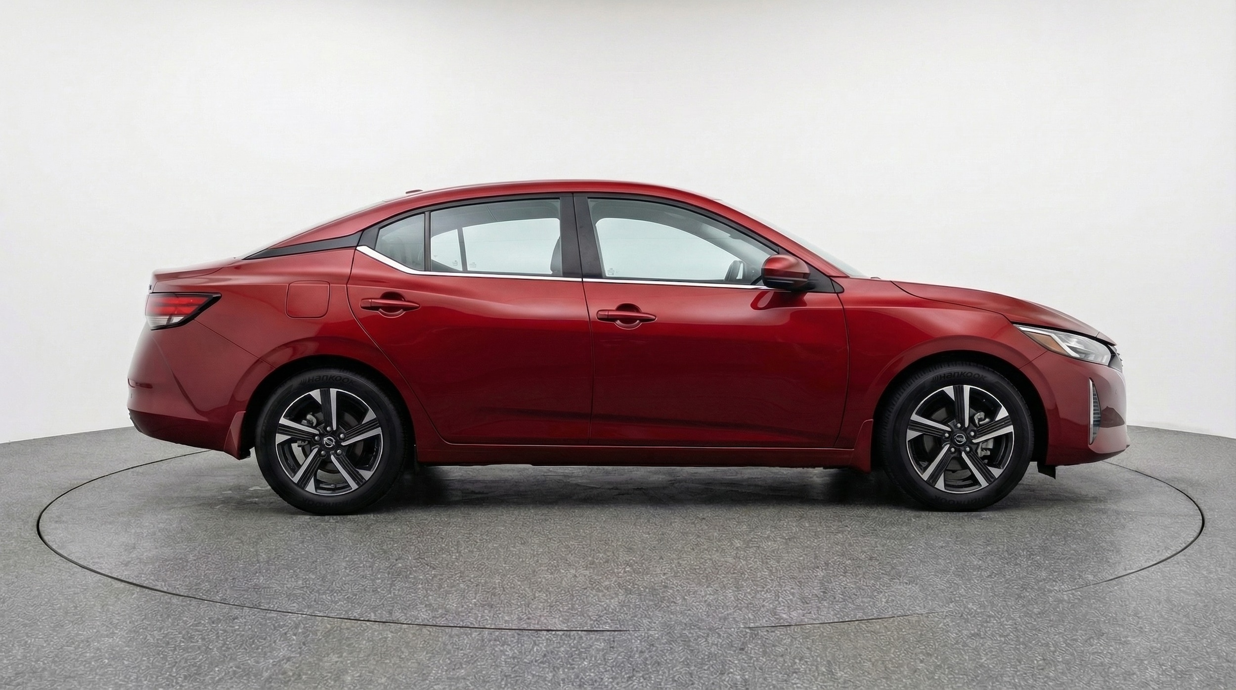 Thumbnail: 2025 Nissan Sentra - 8