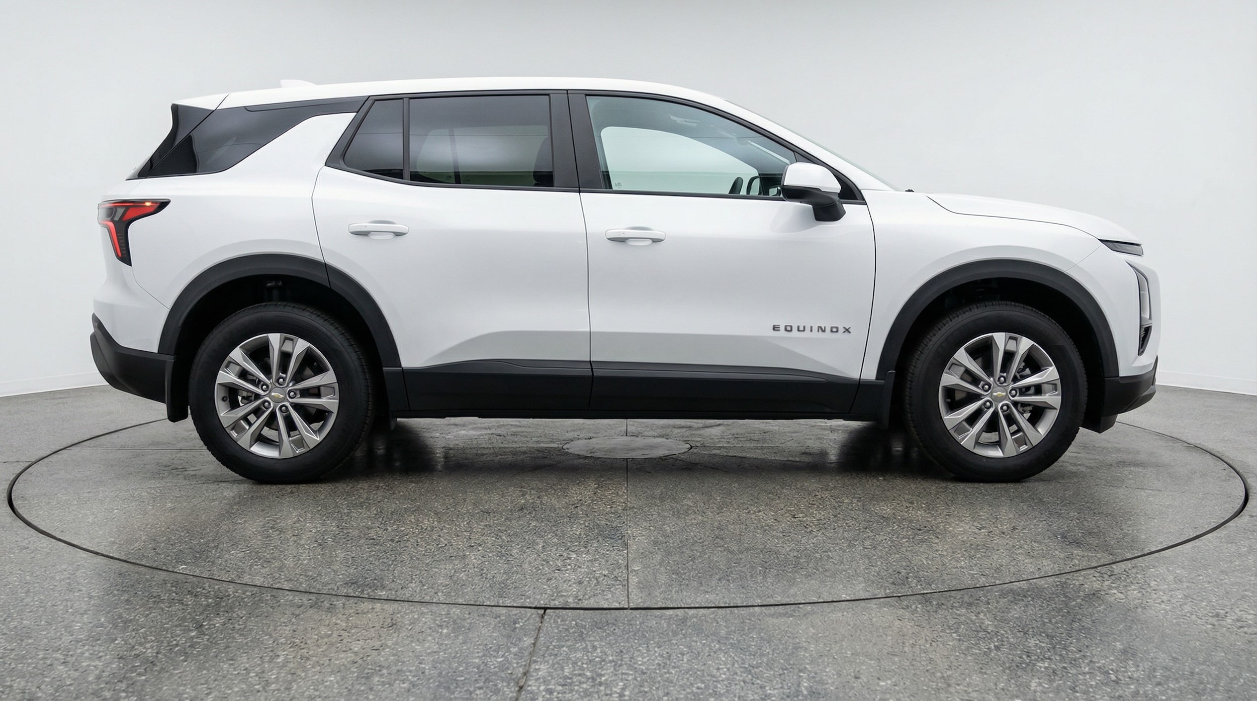 Thumbnail: 2025 Chevrolet Equinox - 8