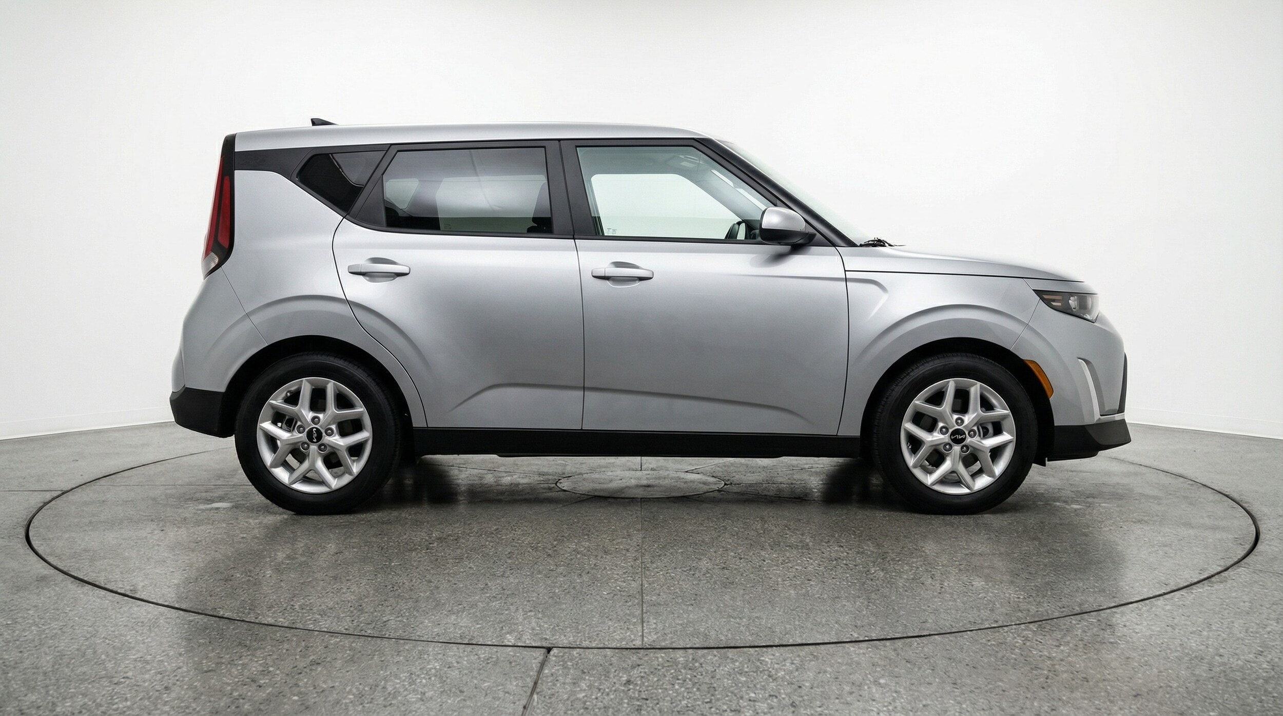 Thumbnail: 2025 Kia Soul - 8