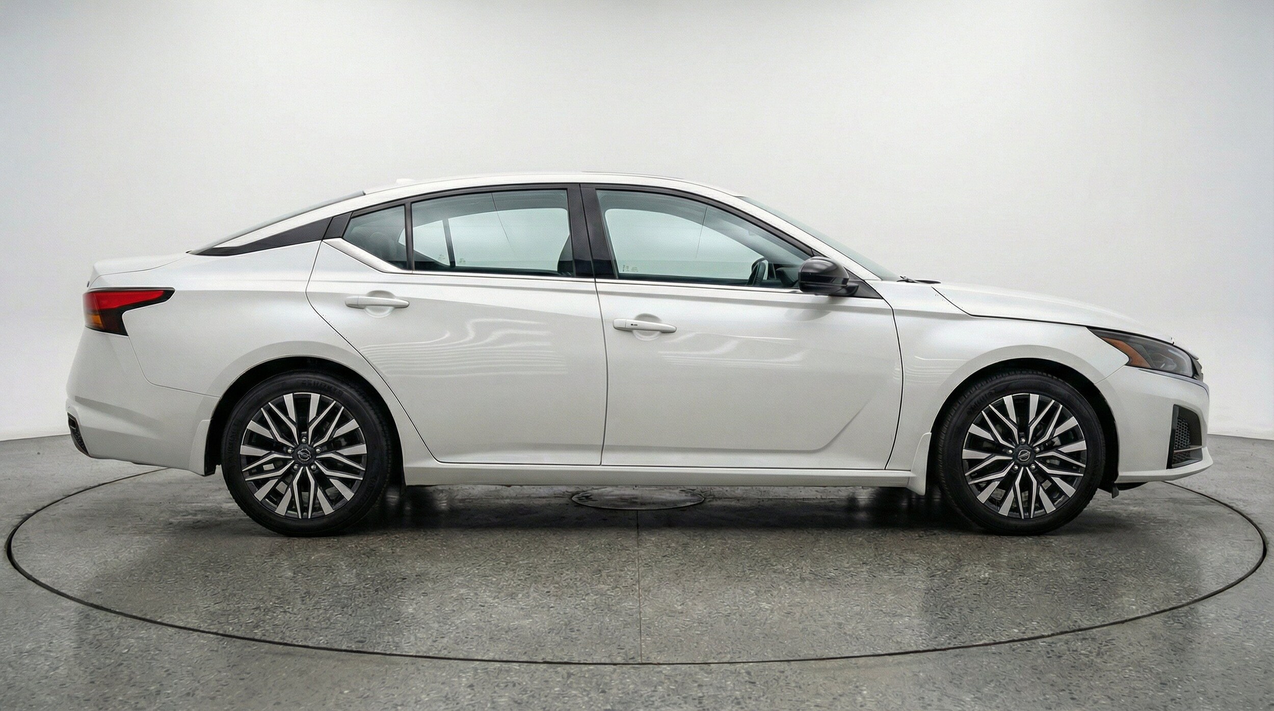 Thumbnail: 2025 Nissan Altima - 11