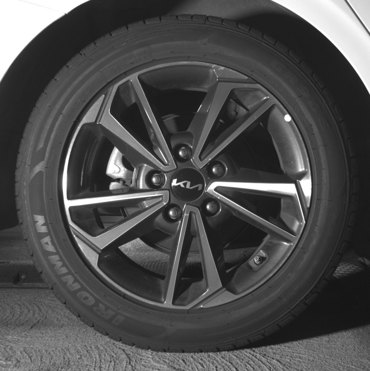 Thumbnail: 2024 Kia Forte - 15