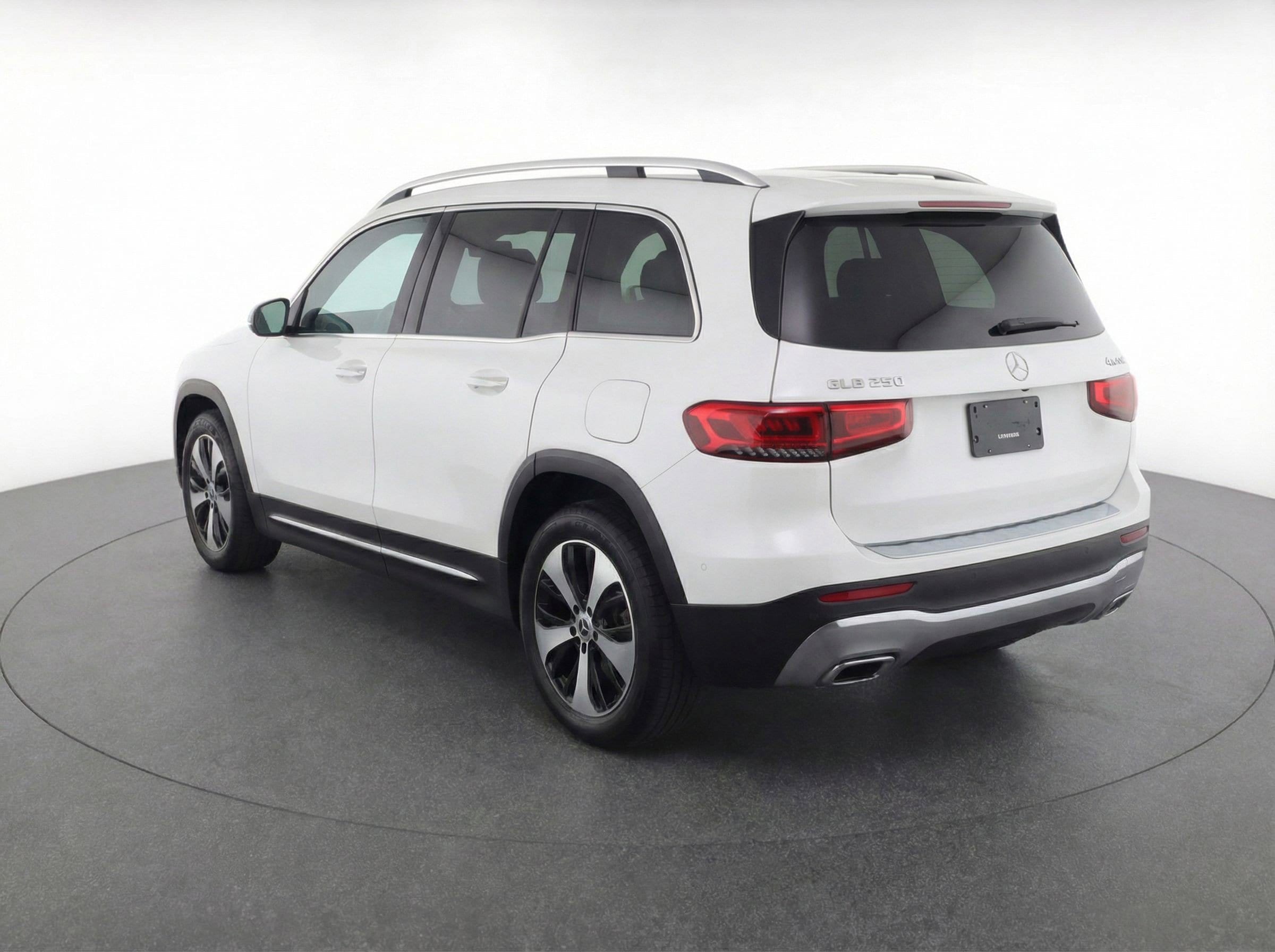 Thumbnail: 2025 Mercedes-Benz GLB - 6