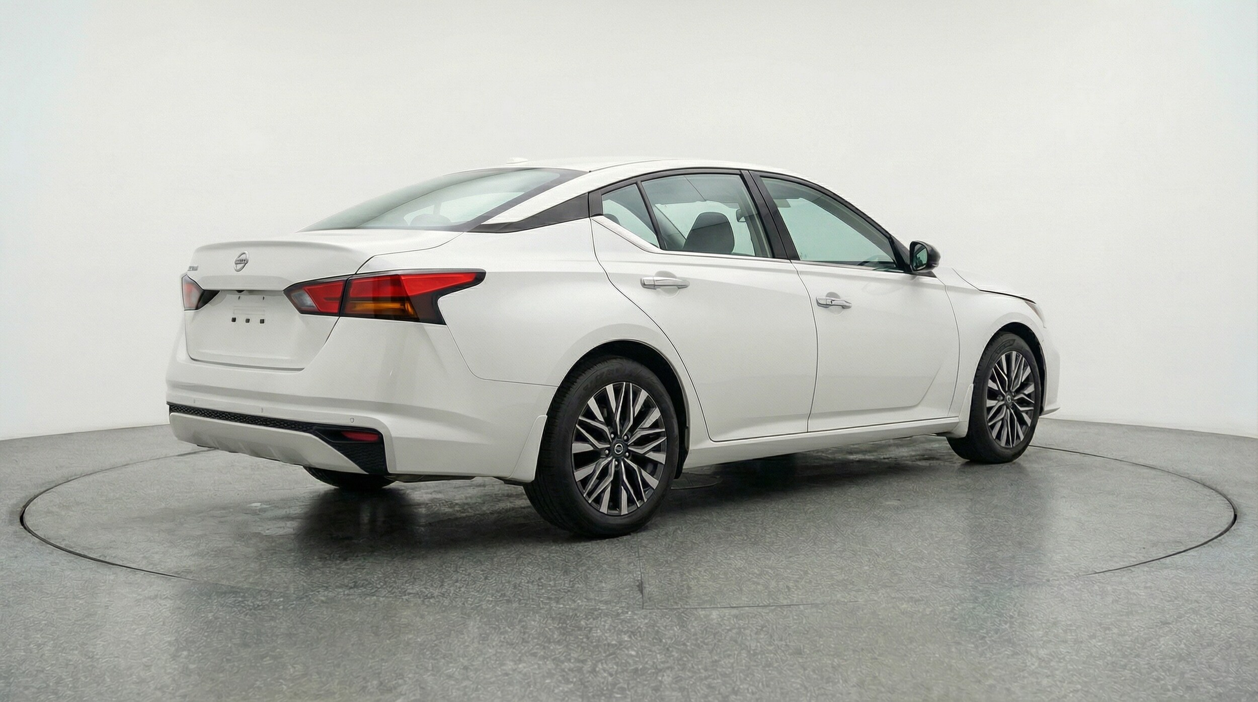 Thumbnail: 2025 Nissan Altima - 7