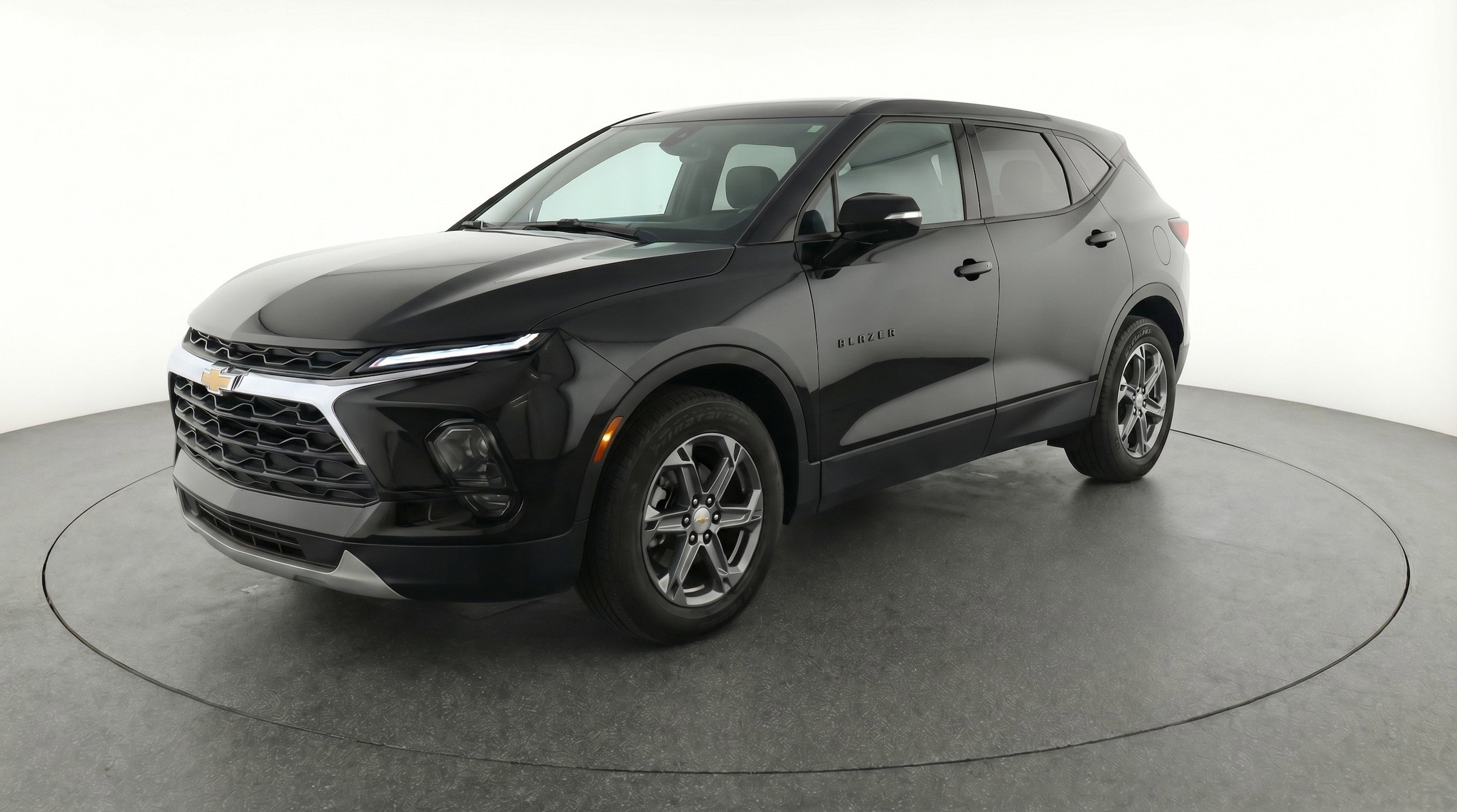Thumbnail: 2025 Chevrolet Blazer - 3