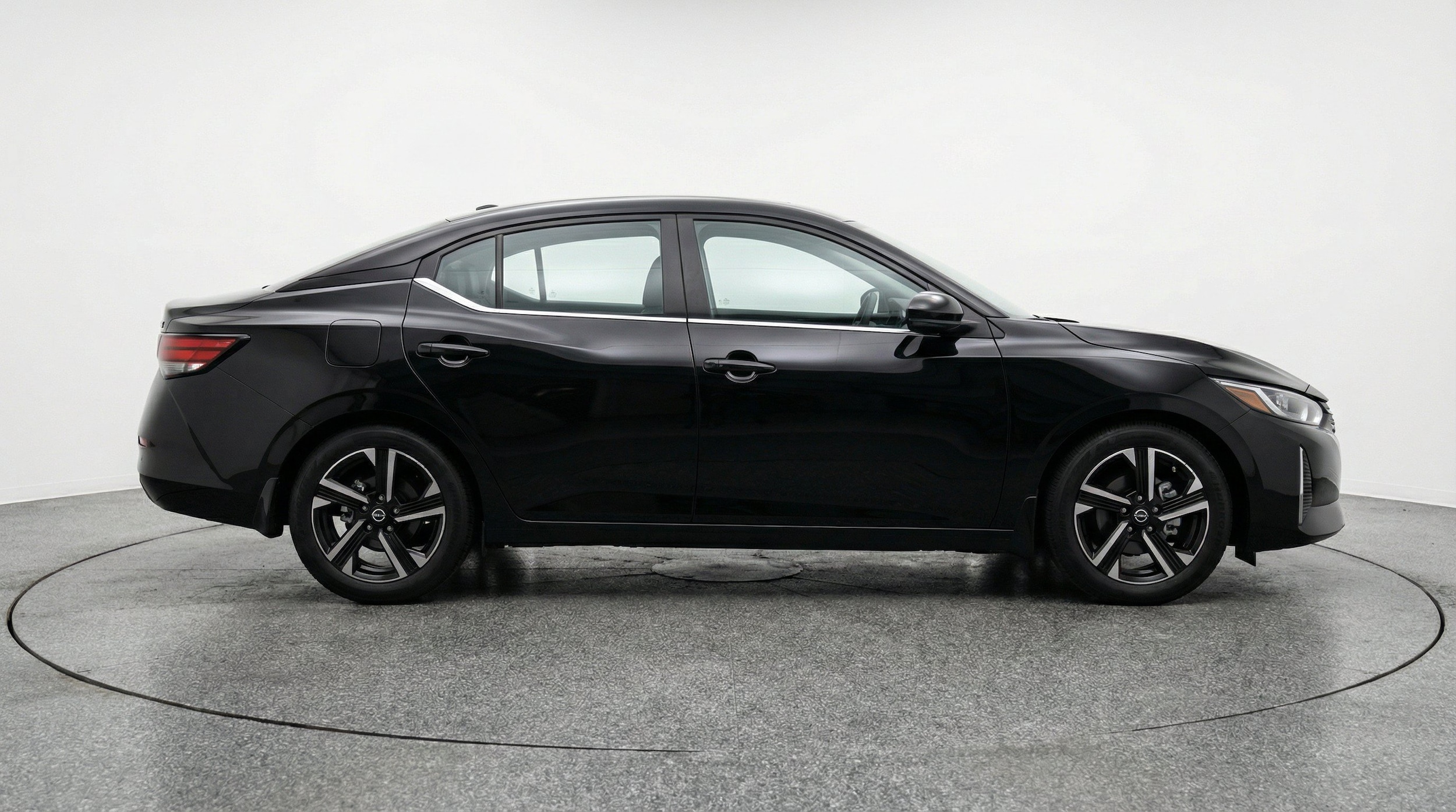 Thumbnail: 2025 Nissan Sentra - 11