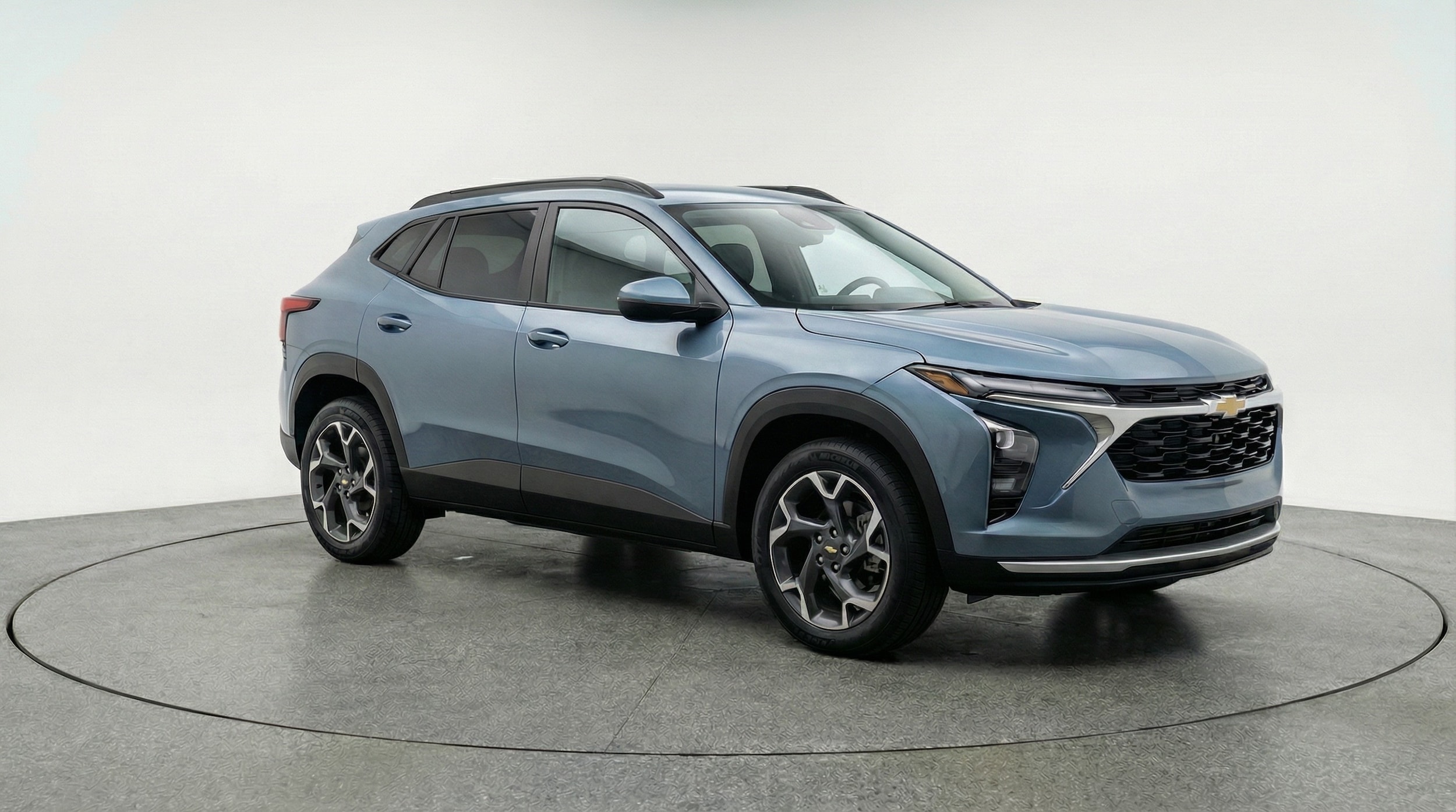 Thumbnail: 2025 Chevrolet Trax - 1