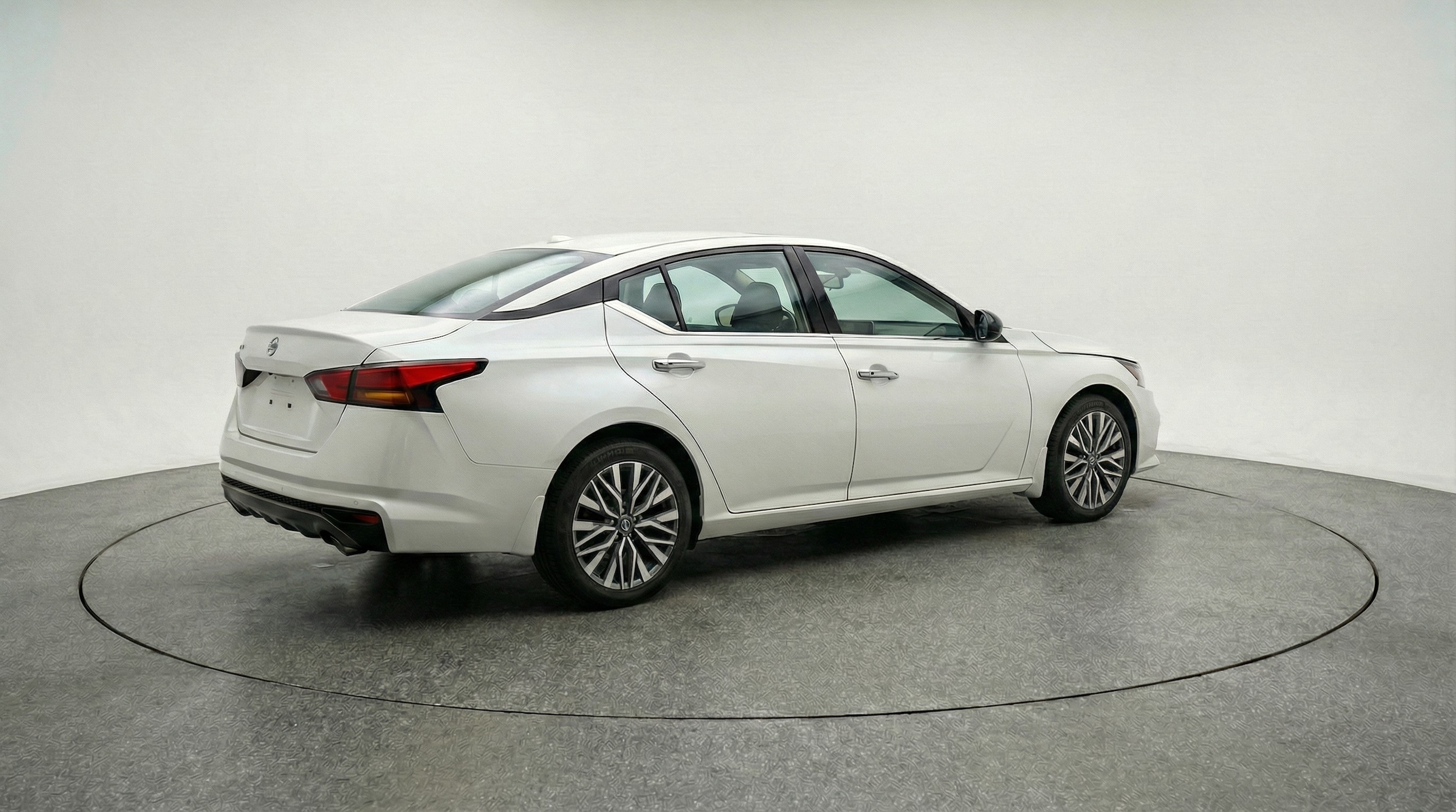 Thumbnail: 2025 Nissan Altima - 7