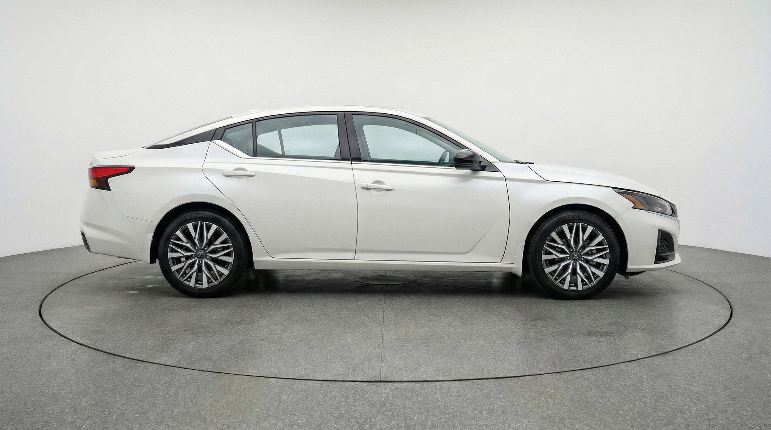 Thumbnail: 2025 Nissan Altima - 11