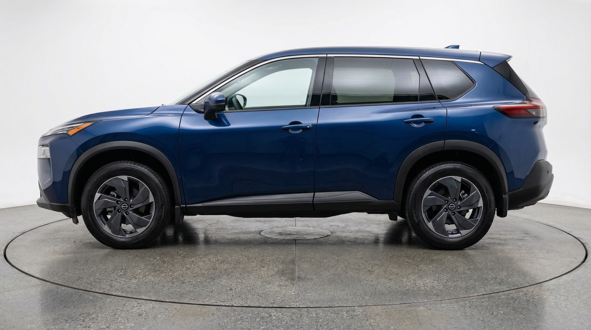 Thumbnail: 2025 Nissan Rogue - 4