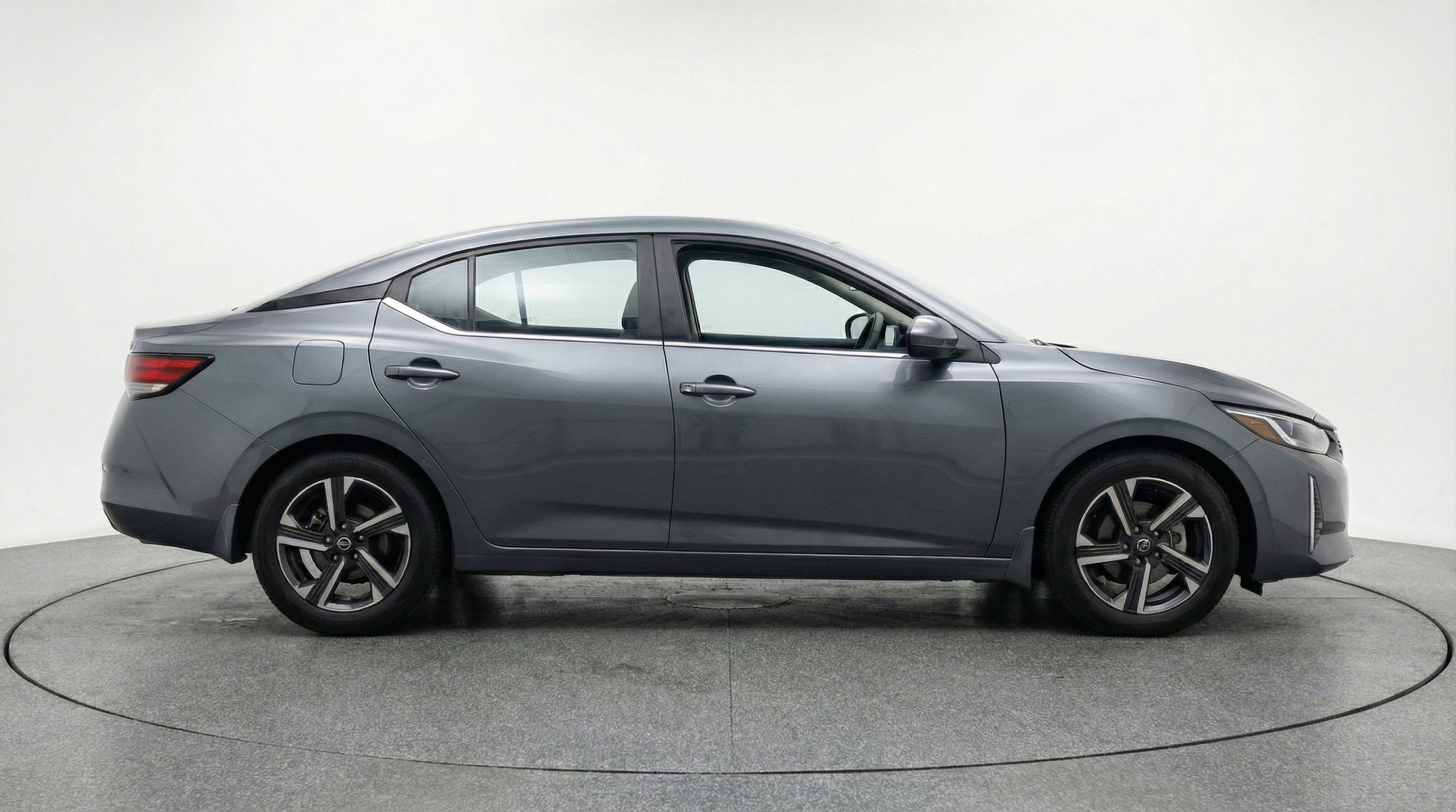 Thumbnail: 2025 Nissan Sentra - 11