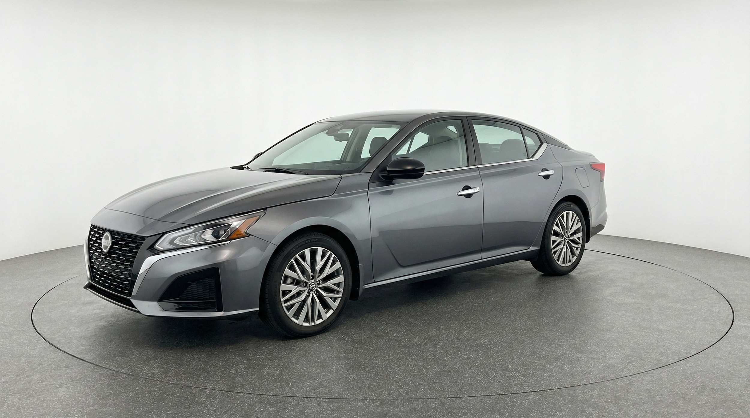 Thumbnail: 2025 Nissan Altima - 3