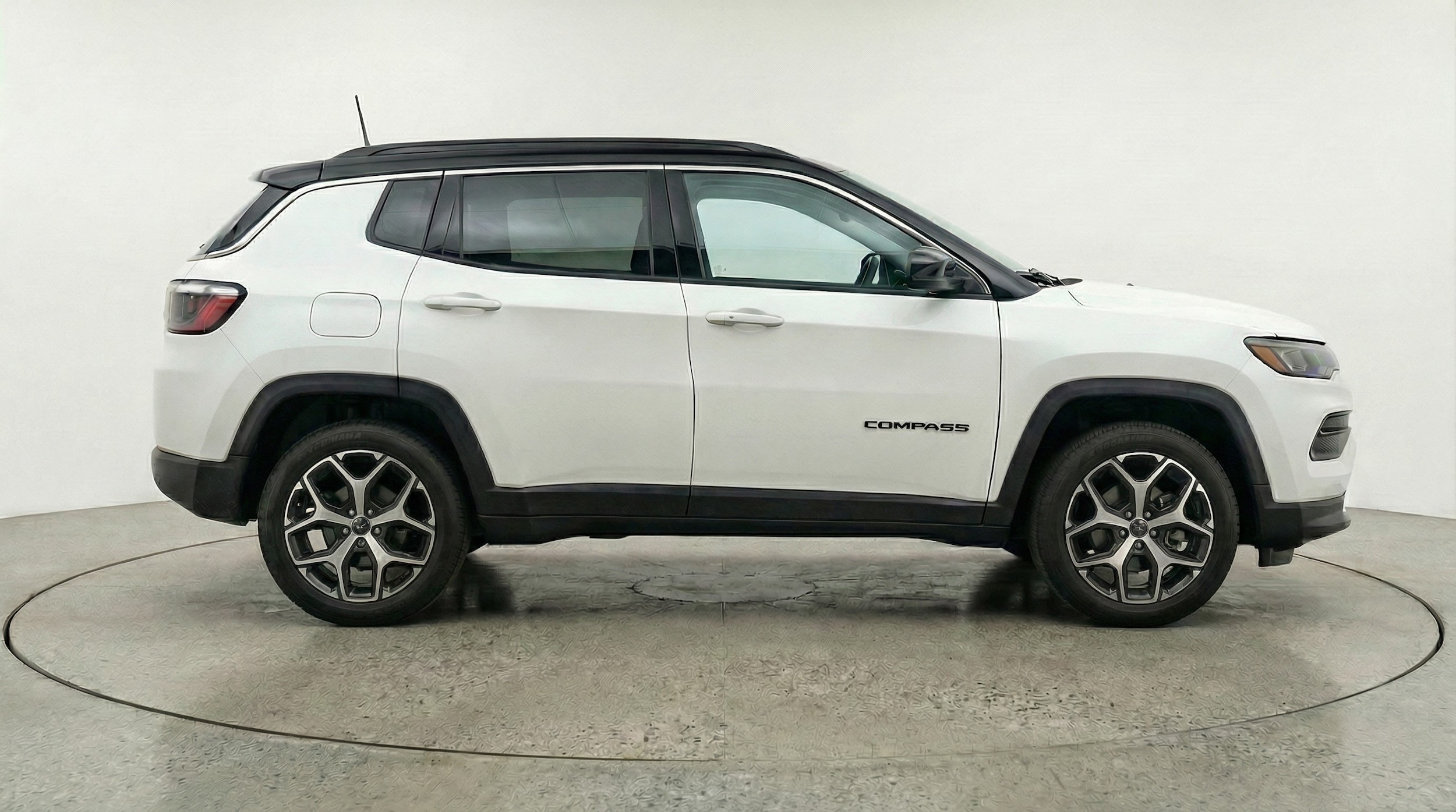 Thumbnail: 2025 Jeep Compass - 8