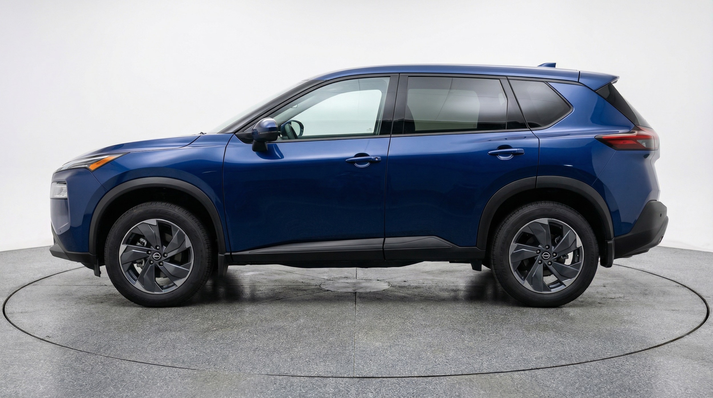 Thumbnail: 2025 Nissan Rogue - 4