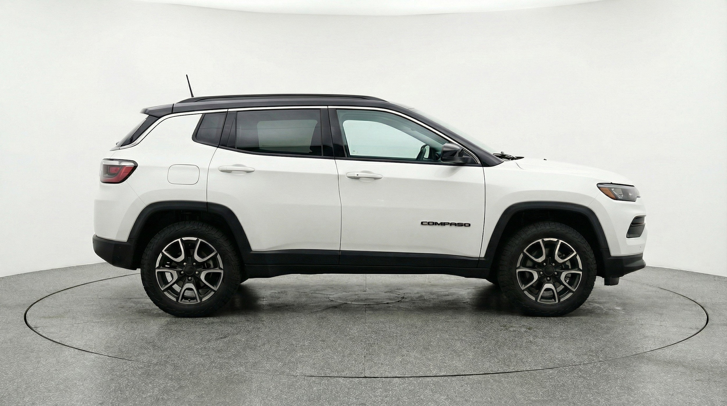 Thumbnail: 2025 Jeep Compass - 11