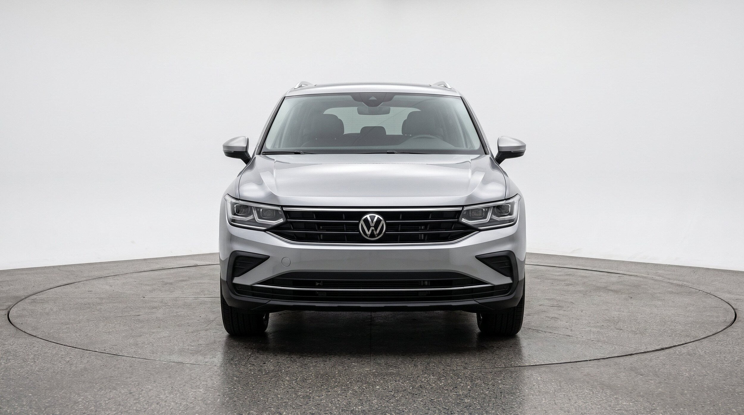 Thumbnail: 2026 Volkswagen Tiguan - 2