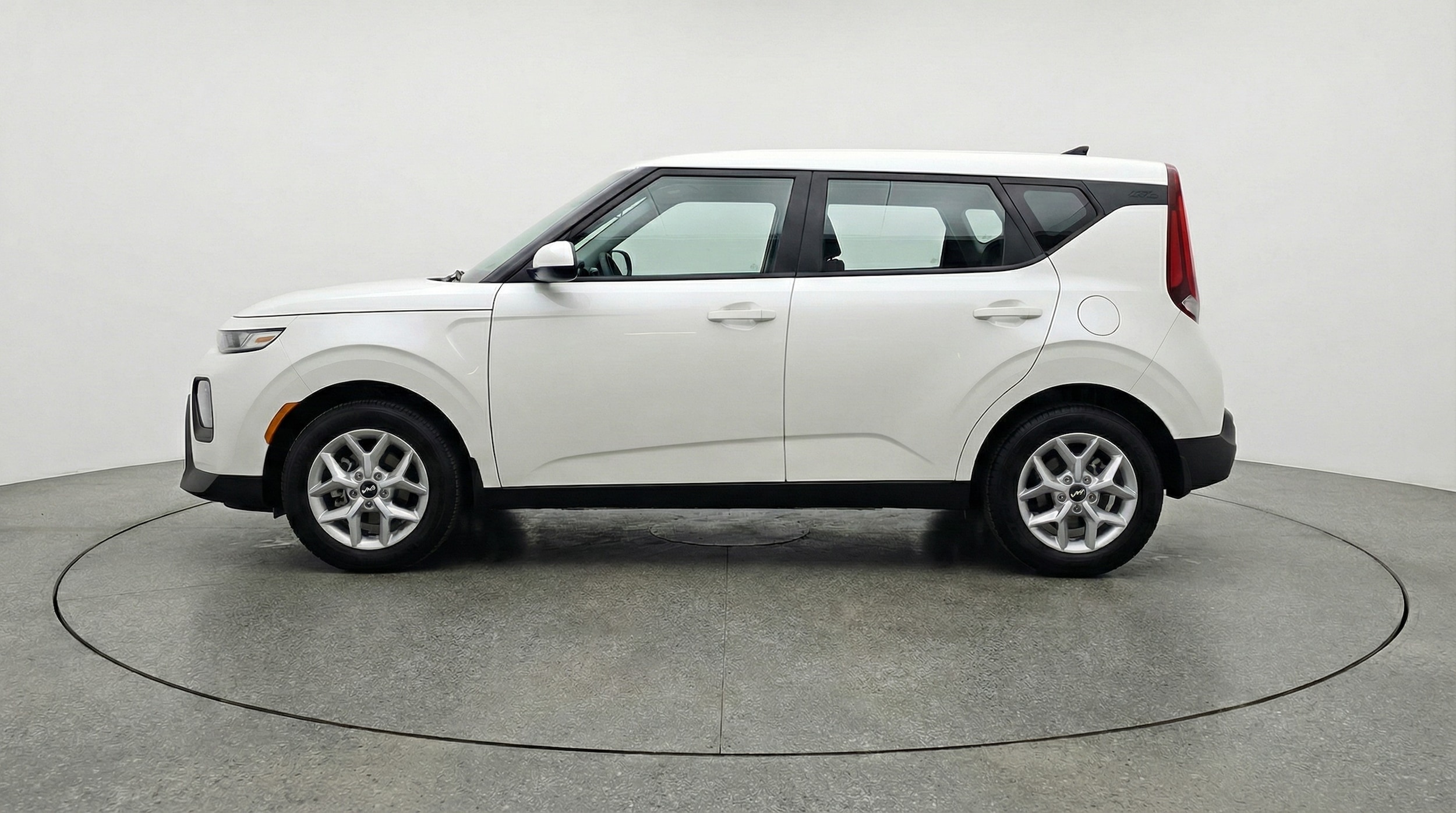 Thumbnail: 2025 Kia Soul - 4