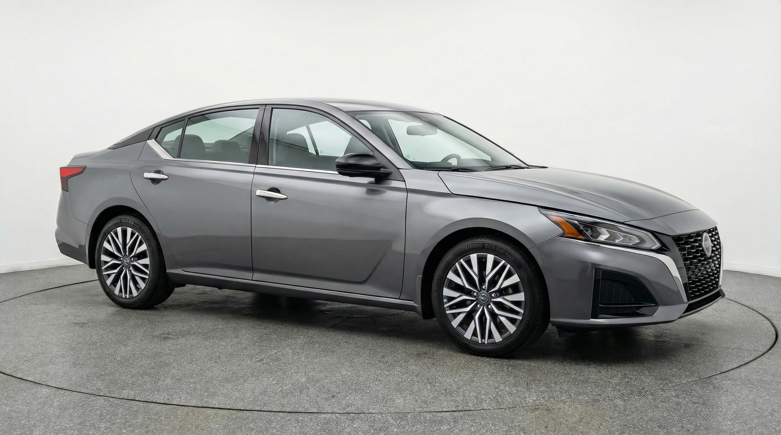 Thumbnail: 2025 Nissan Altima - 1