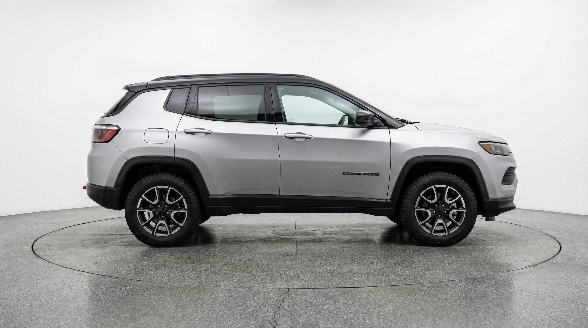 Thumbnail: 2025 Jeep Compass - 11