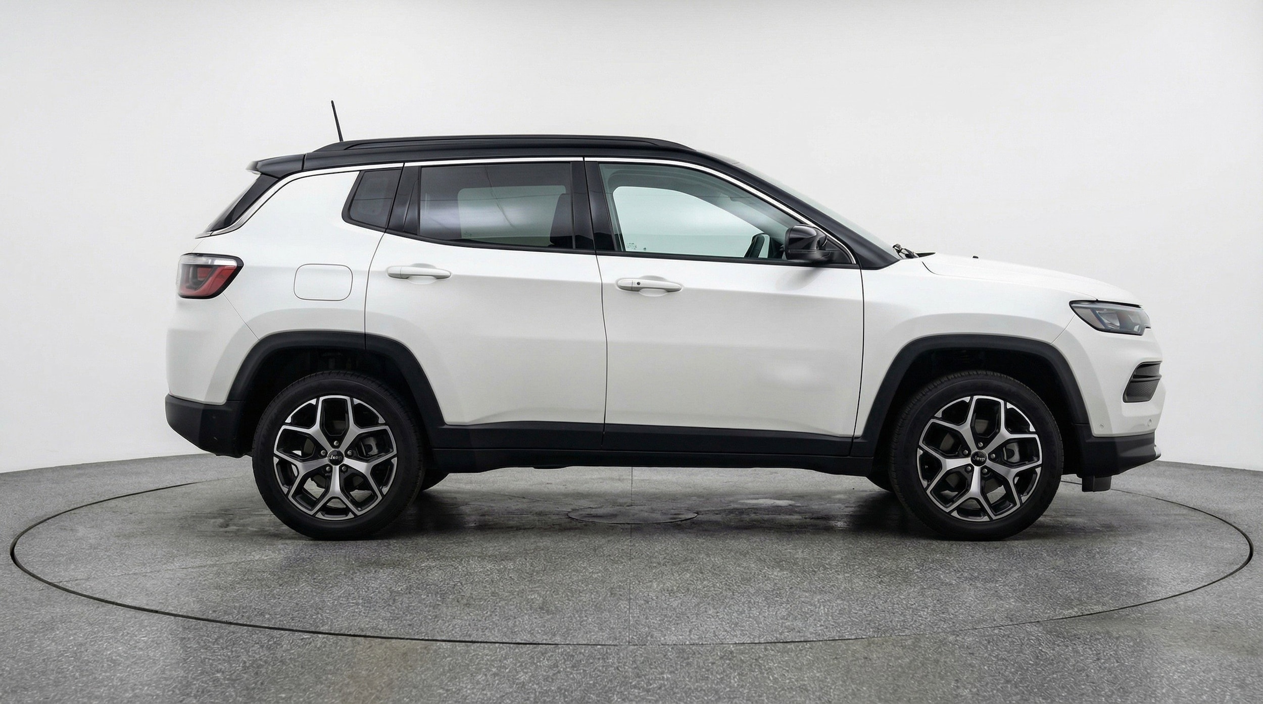 Thumbnail: 2025 Jeep Compass - 11