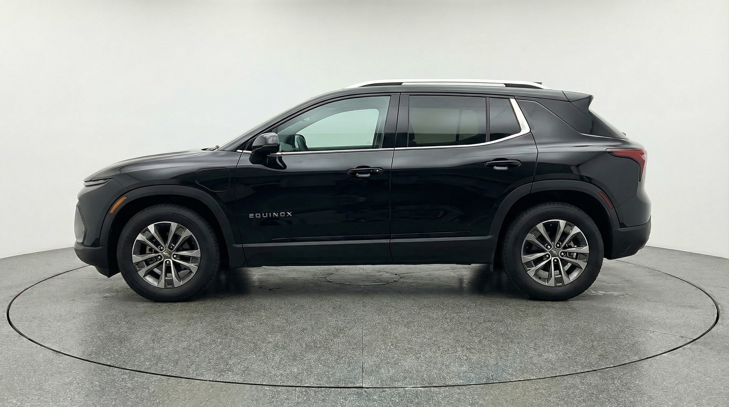 Thumbnail: 2025 Chevrolet Equinox - 4