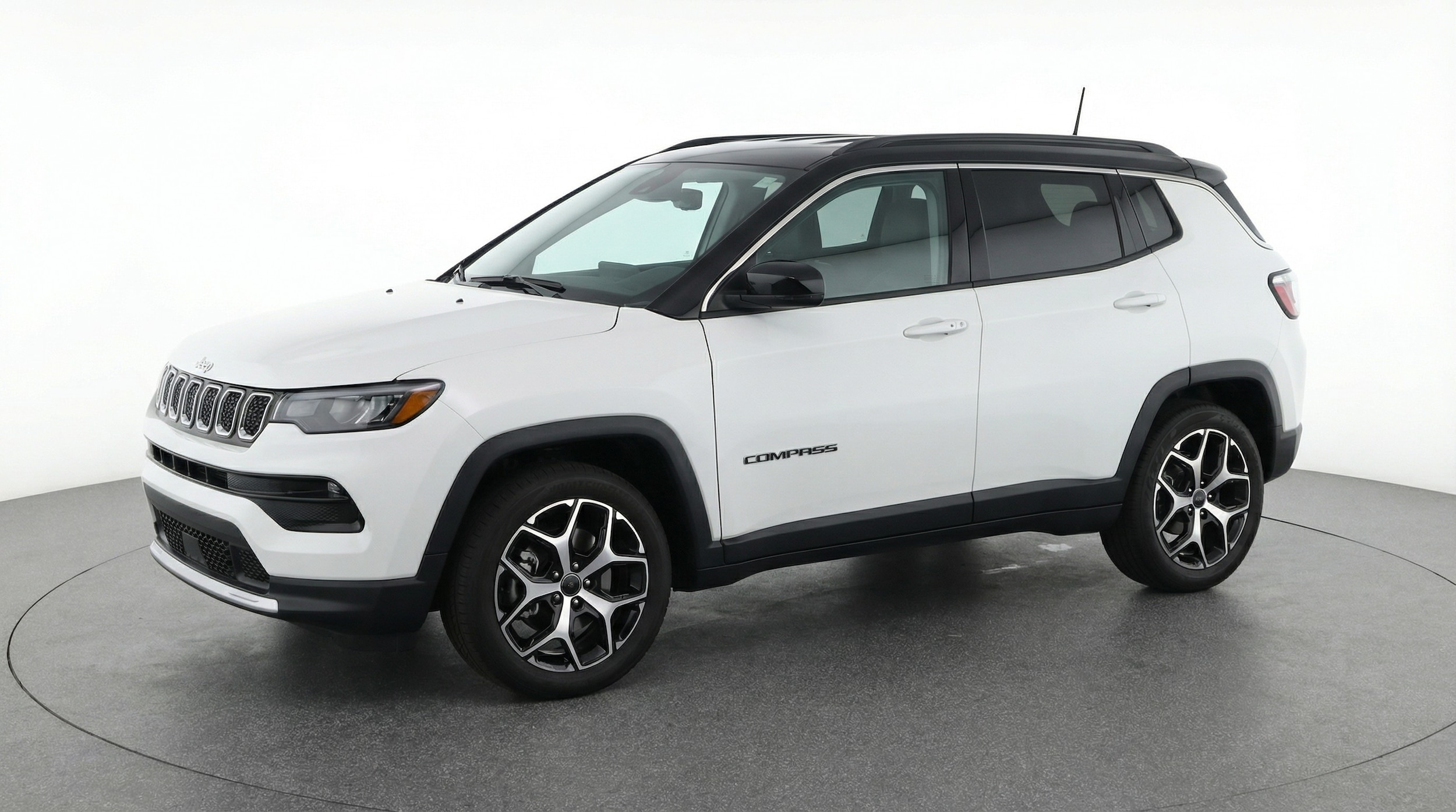 Thumbnail: 2025 Jeep Compass - 3