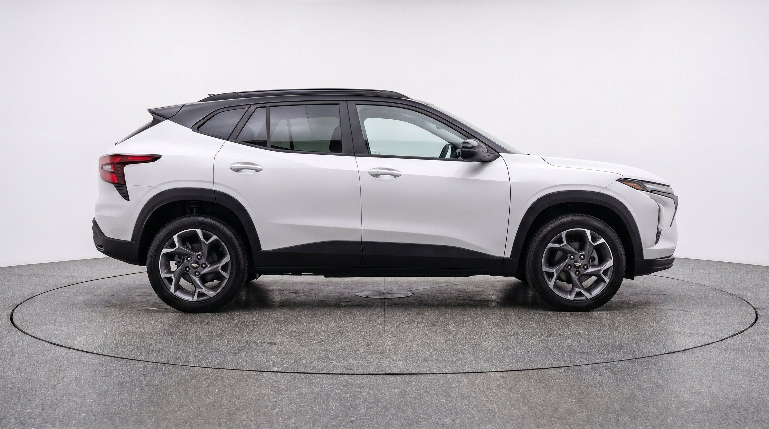Thumbnail: 2025 Chevrolet Trax - 11