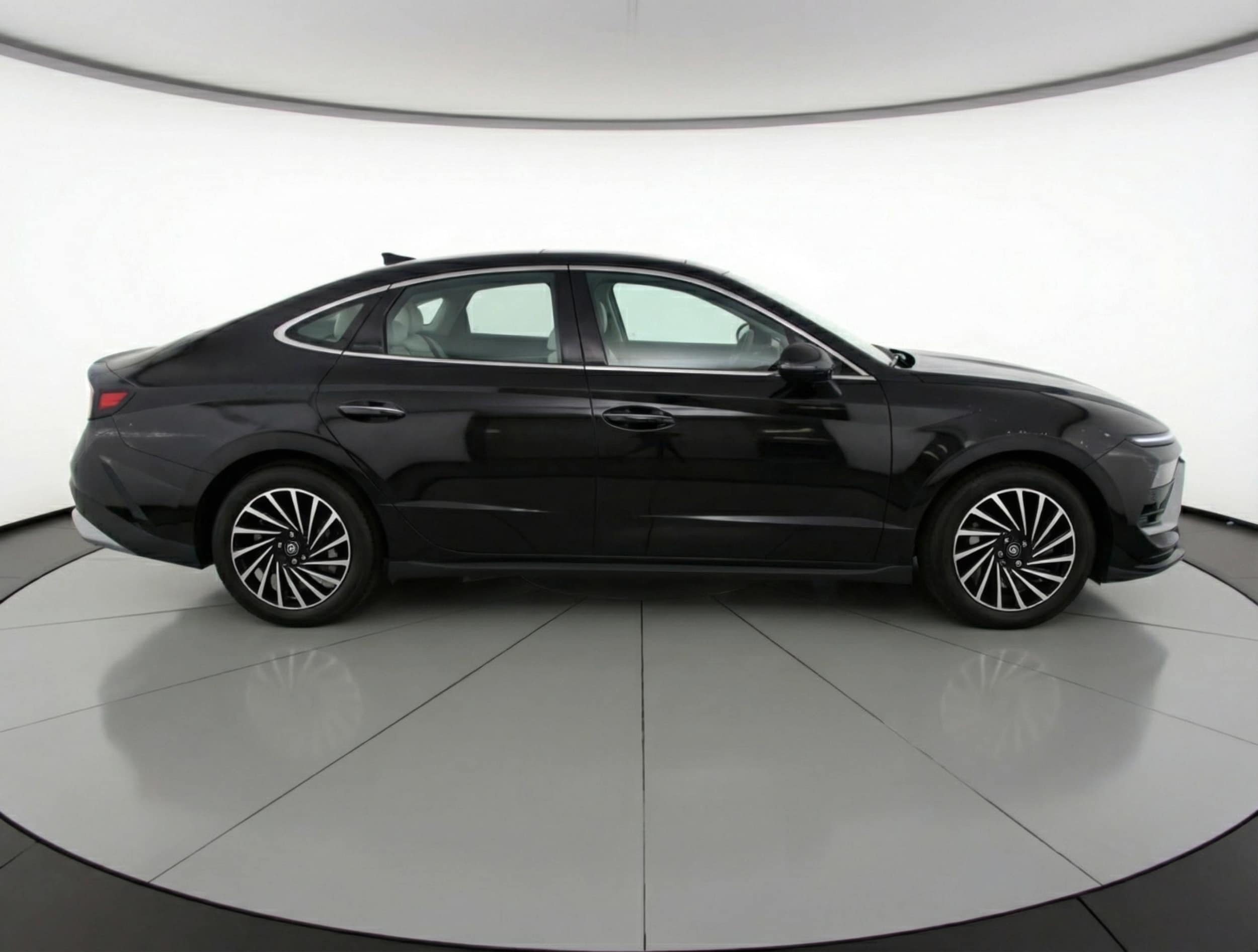 Thumbnail: 2025 Hyundai Sonata - 8