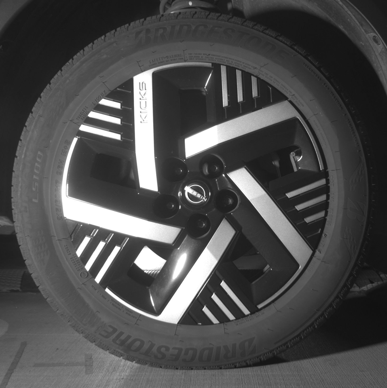 Thumbnail: 2025 Nissan Kicks - 13