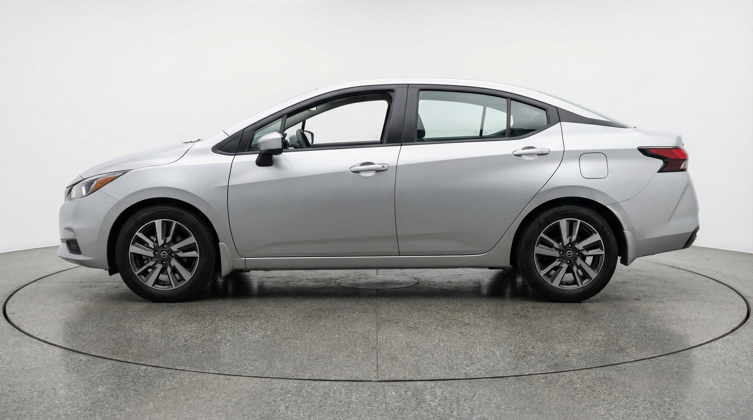 Thumbnail: 2025 Nissan Versa - 5