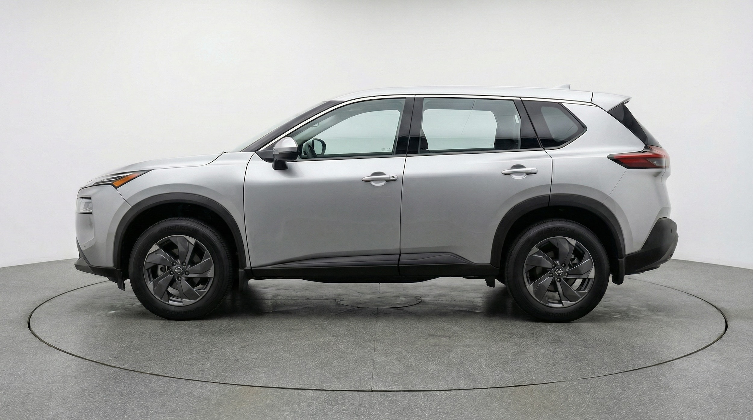 Thumbnail: 2025 Nissan Rogue - 4