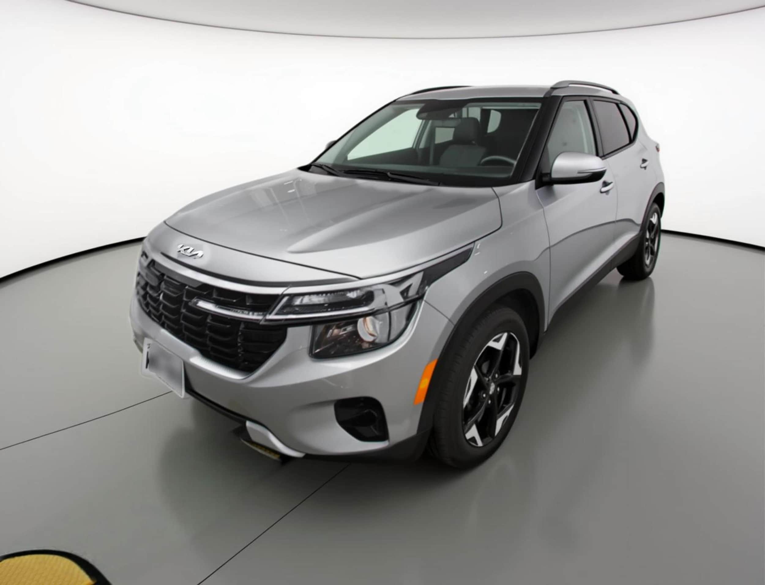 Thumbnail: 2025 Kia Seltos - 3