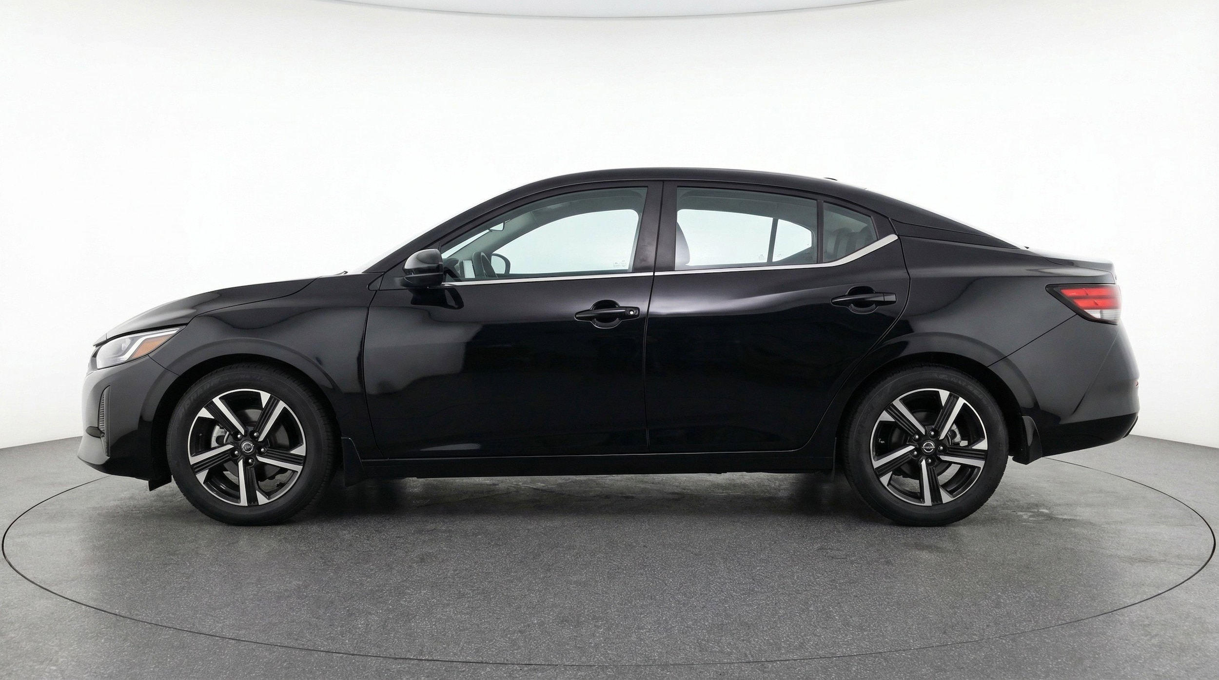 Thumbnail: 2025 Nissan Sentra - 5