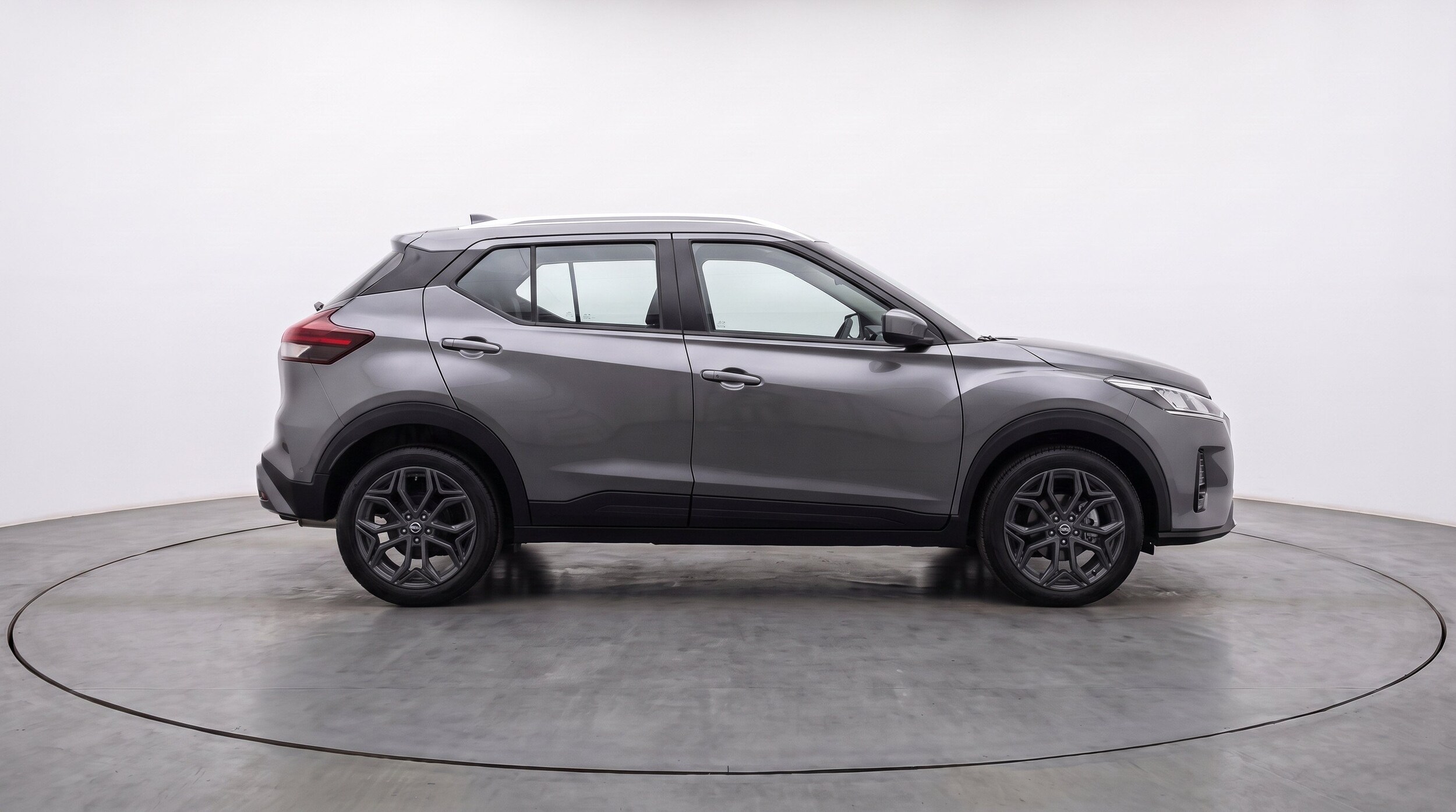 Thumbnail: 2026 Nissan Kicks - 10