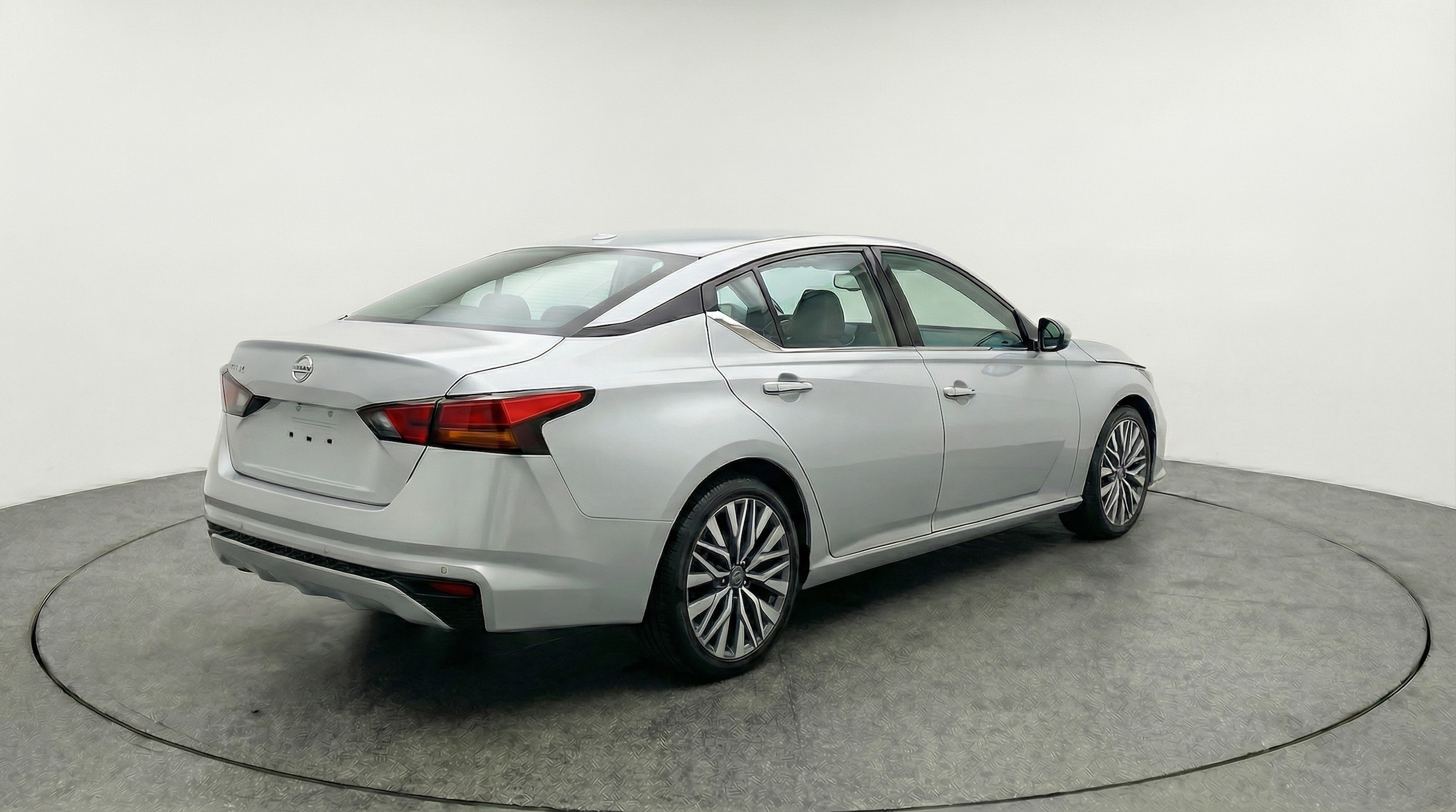 Thumbnail: 2025 Nissan Altima - 7